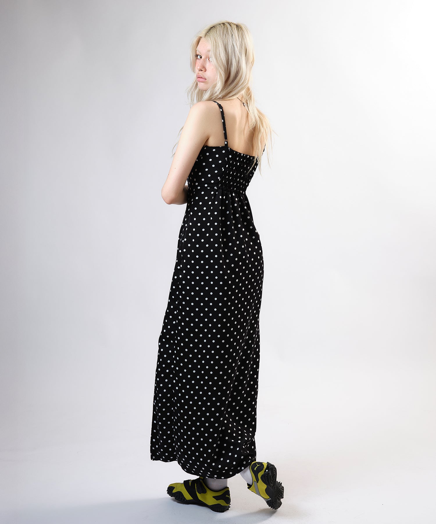 MODEL:170cm/COLOR:BLACK/SIZE:モデルサイズ着用【着丈125cm-133cm】