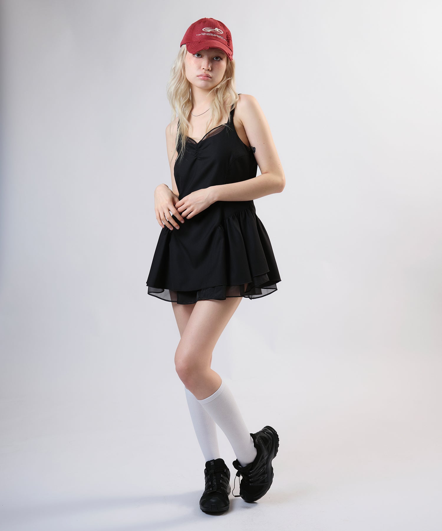 MODEL:170cm/COLOR:BLACK/SIZE:F