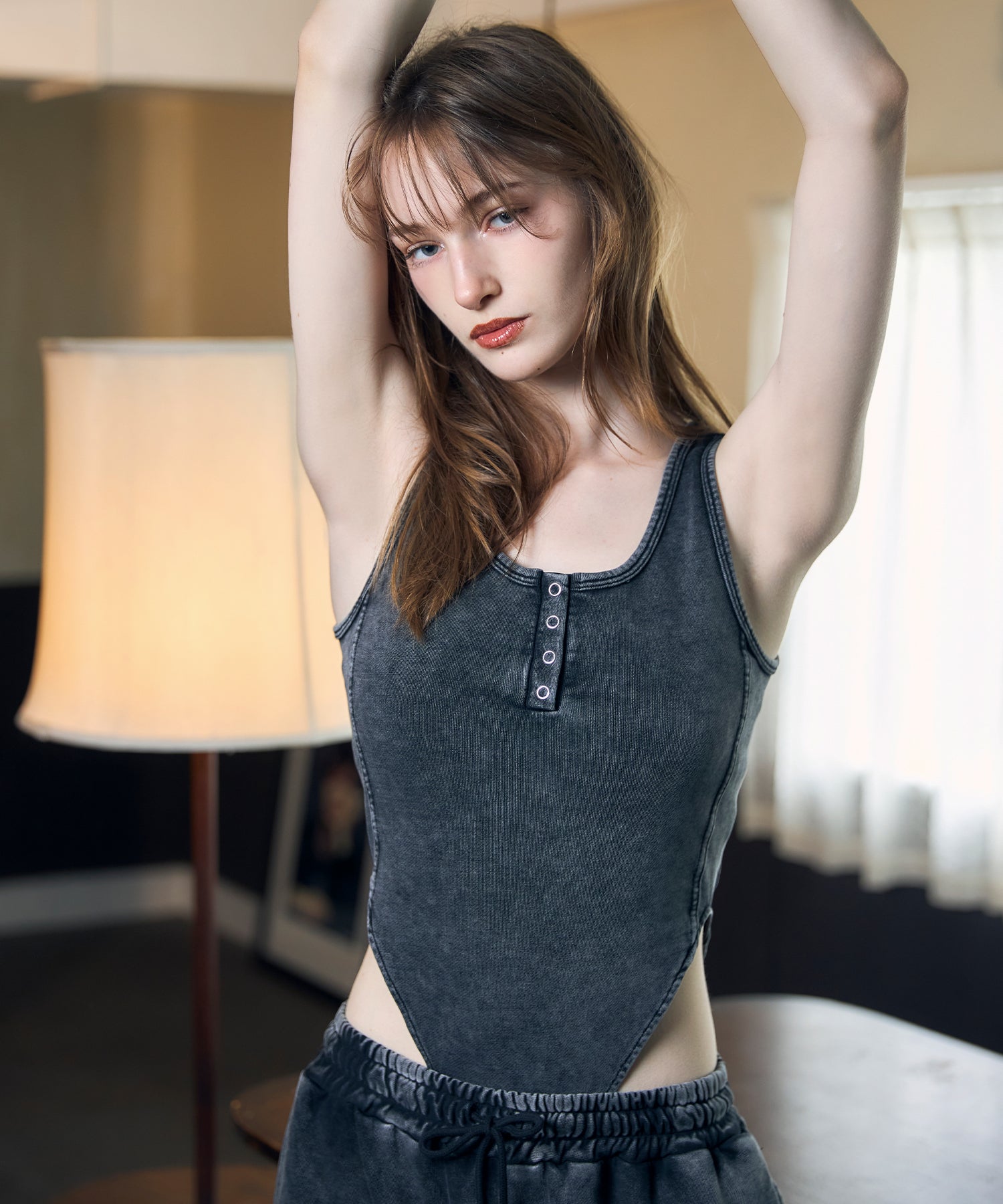 MODEL:174cm/COLOR:BLACK/SIZE:F