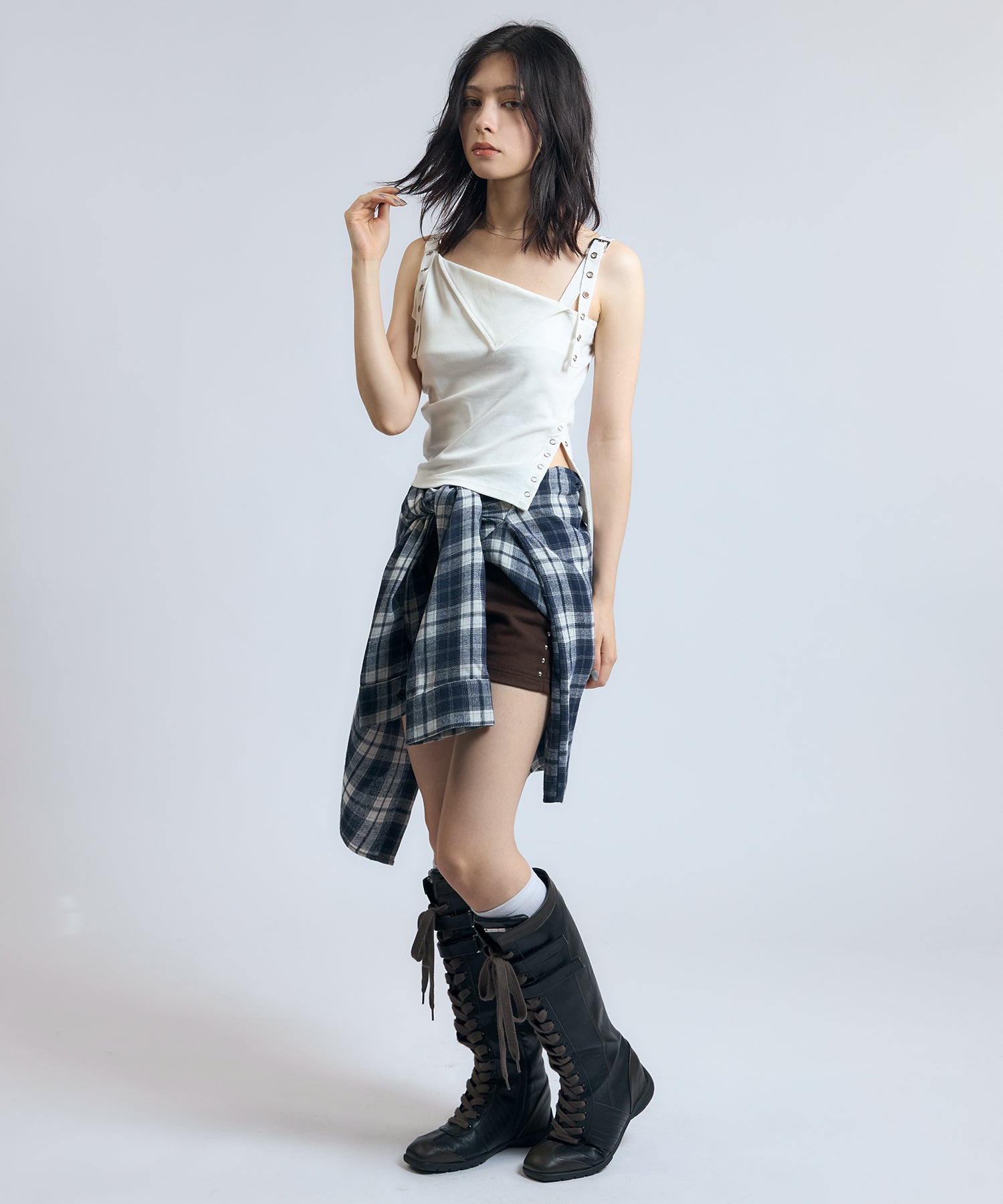 MODEL:163cm/COLOR:WHITE/SIZE:F