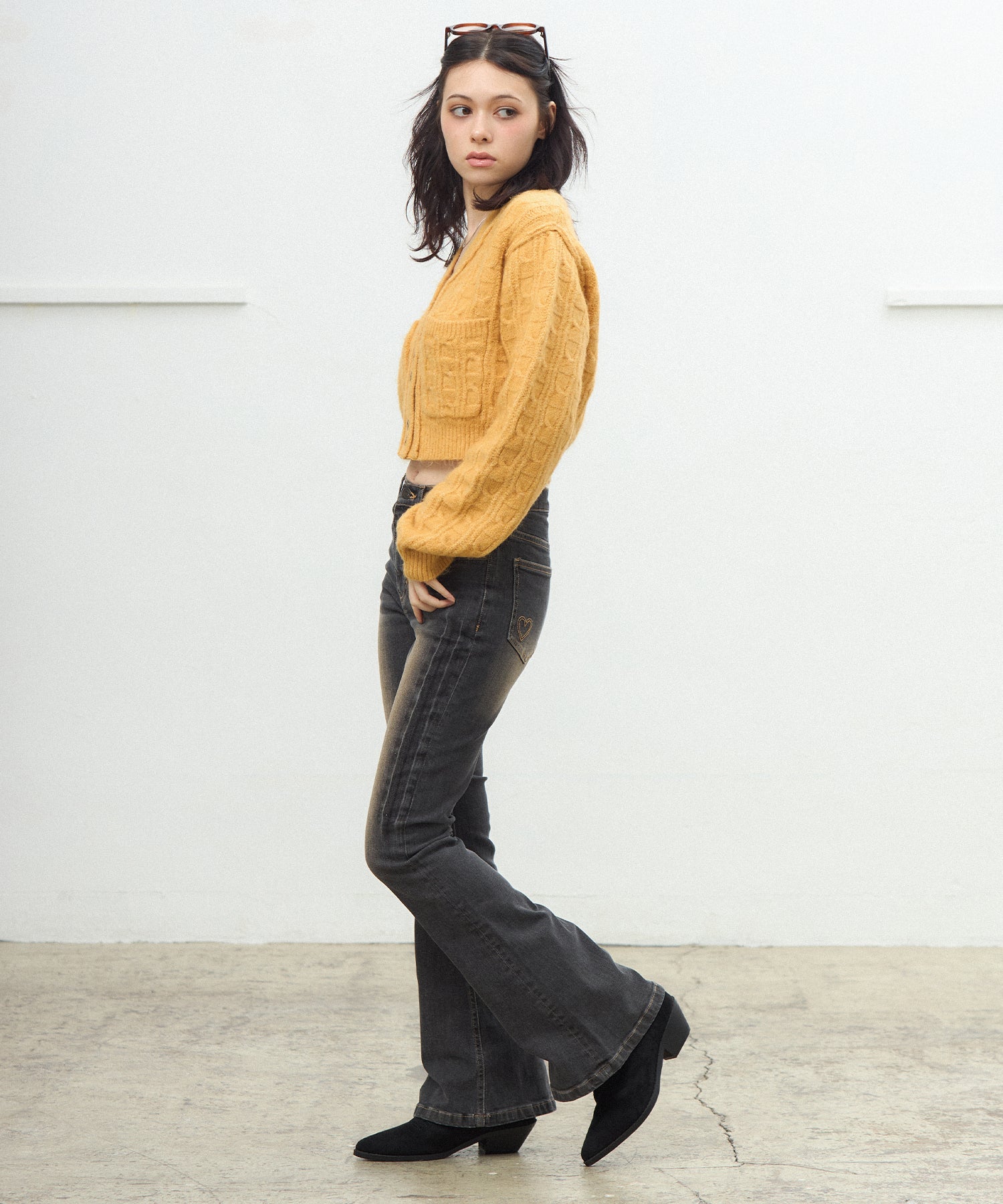 MODEL:163cm/COLOR:BLACK