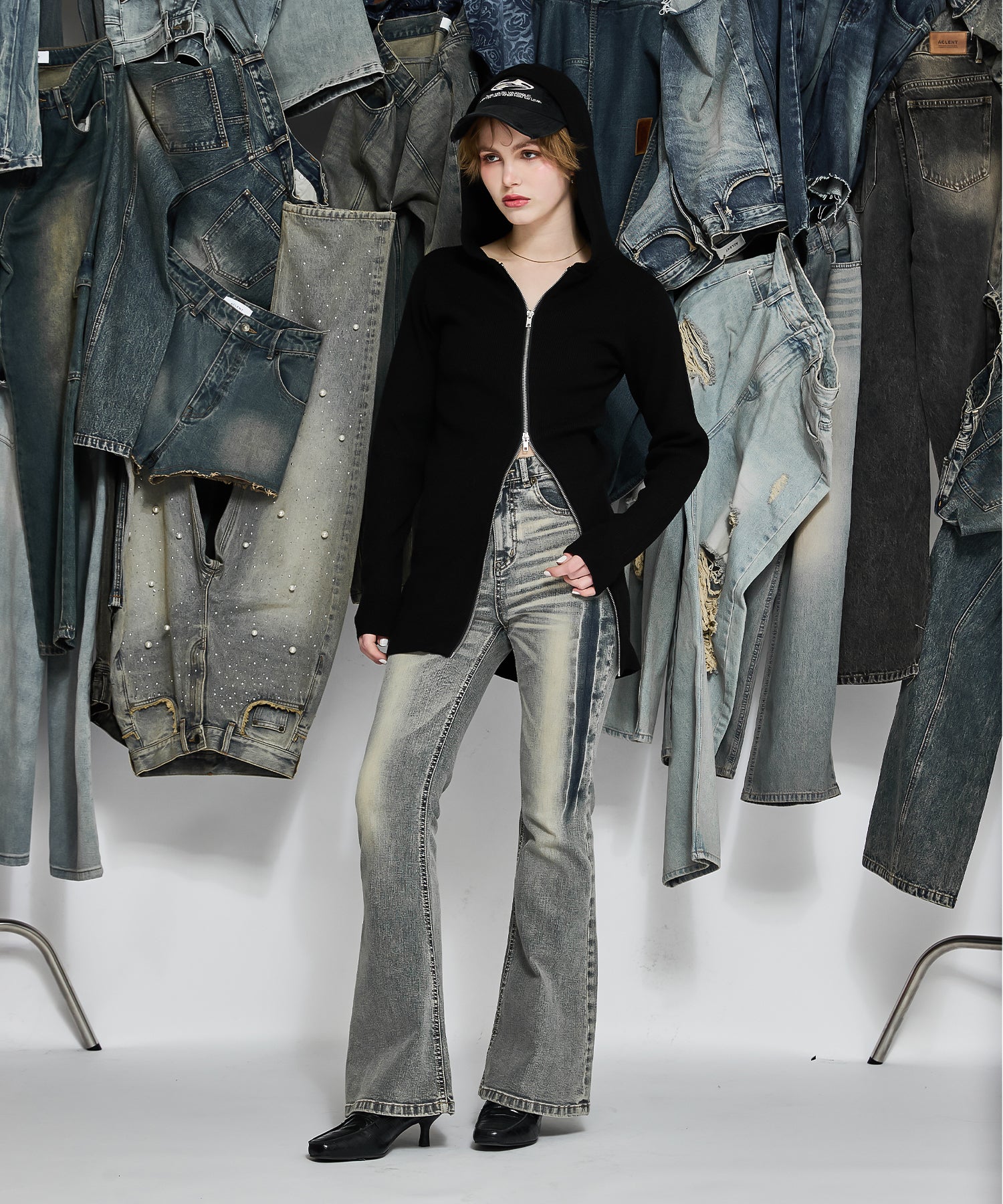 MODEL:170cm/COLOR:BLACK/SIZE:F