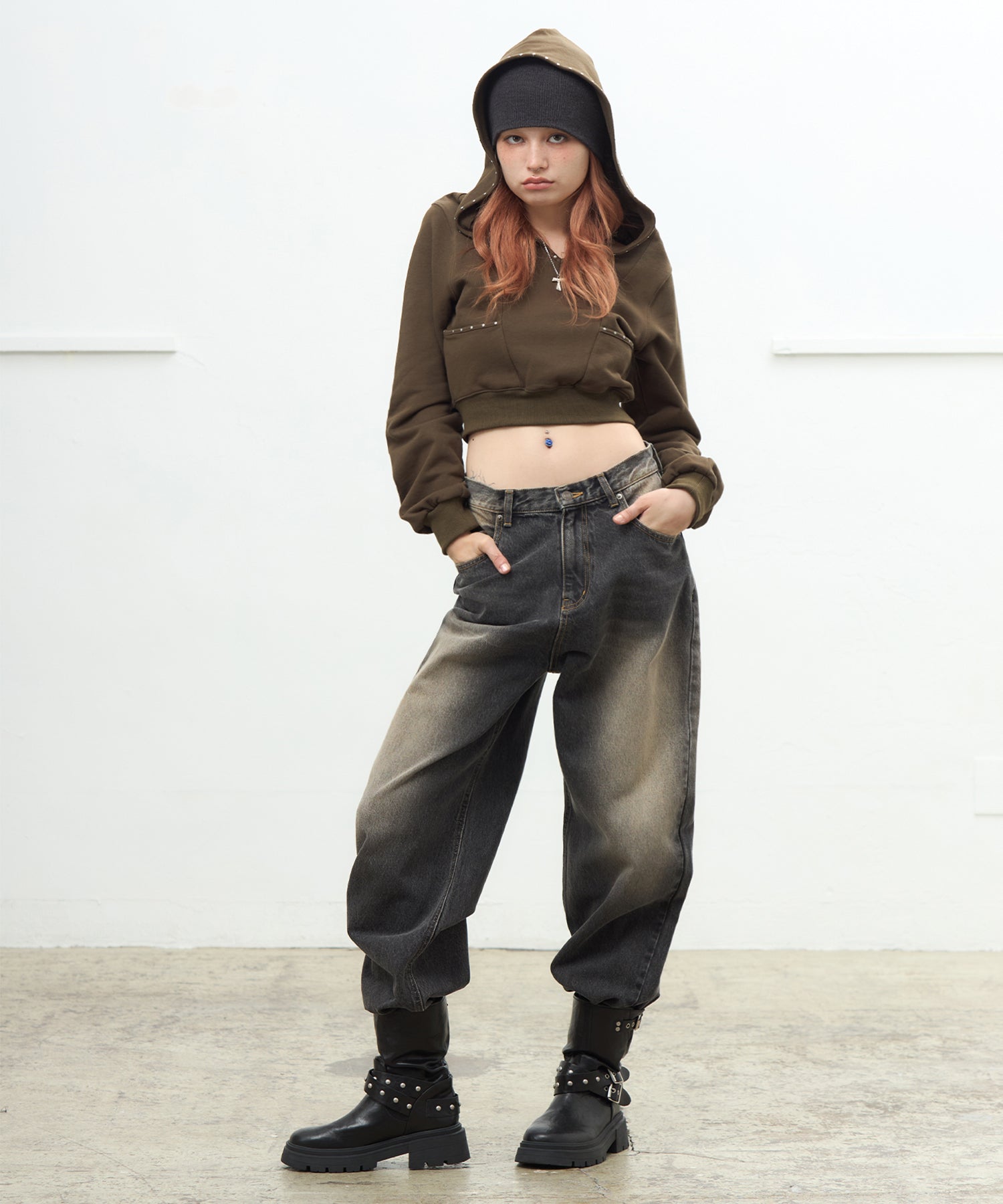 MODEL:170cm/COLOR:BLACK/SIZE:26