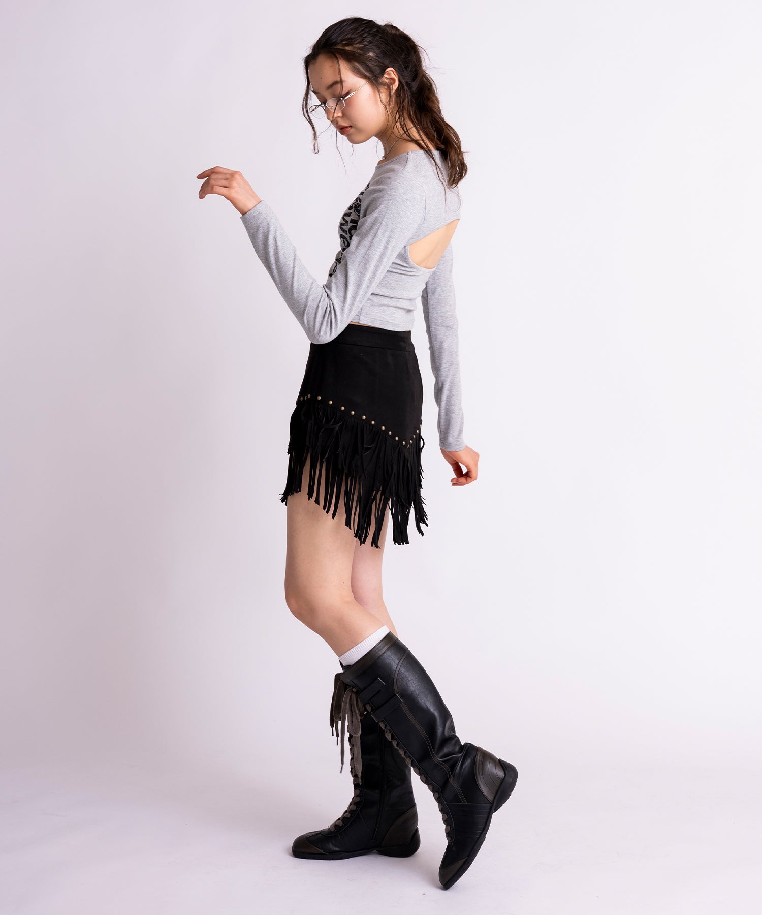 MODEL:172cm/COLOR:BLACK/SIZE:M