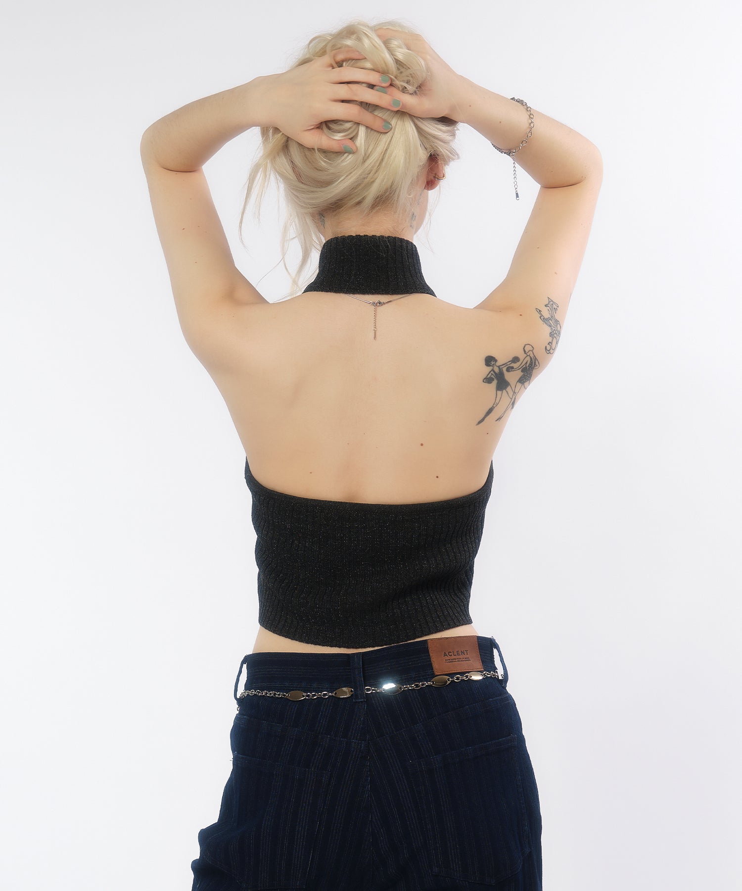 MODEL:170cm/COLOR:BLACK/SIZE:F