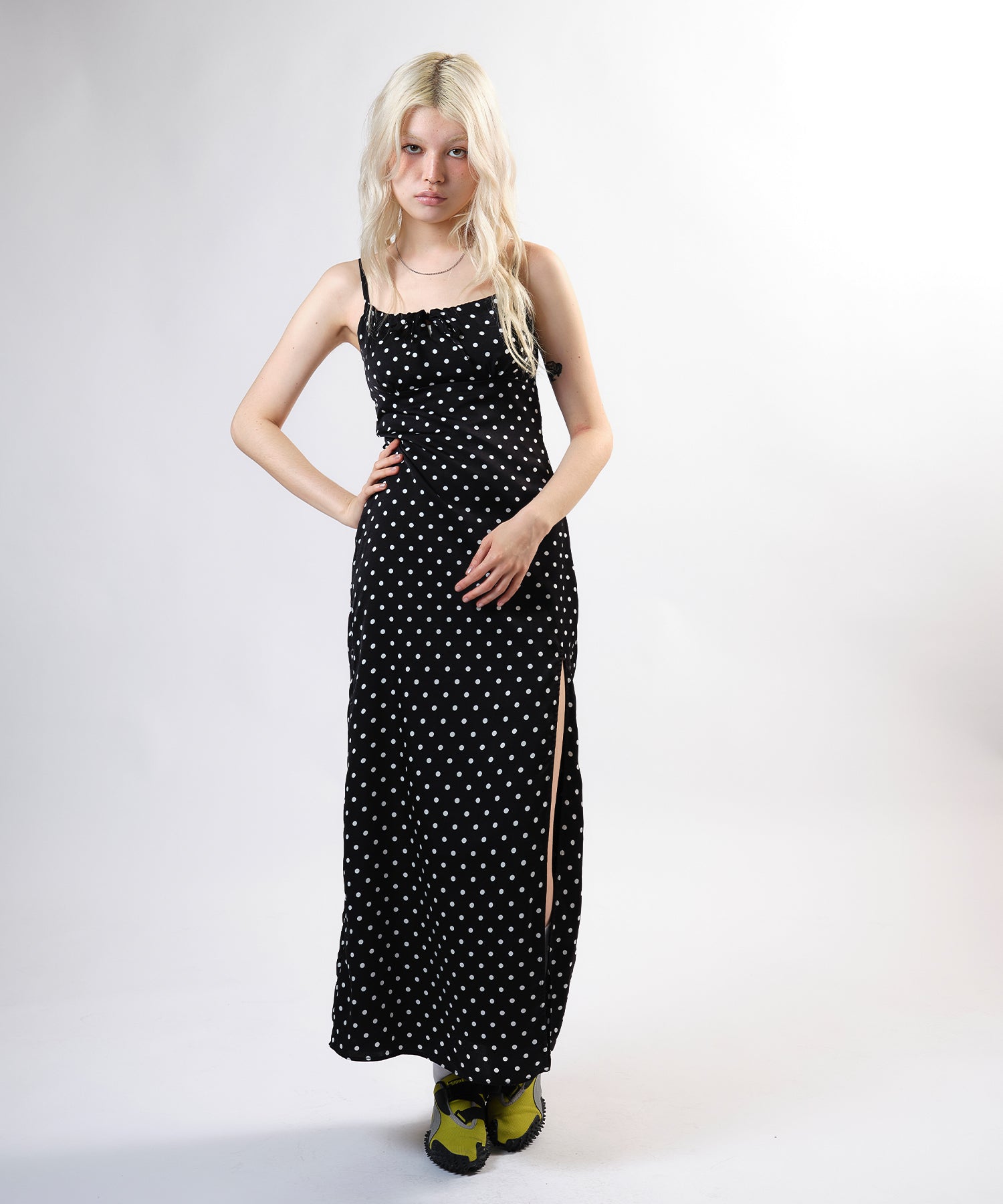 MODEL:170cm/COLOR:BLACK/SIZE:モデルサイズ着用【着丈125cm-133cm】