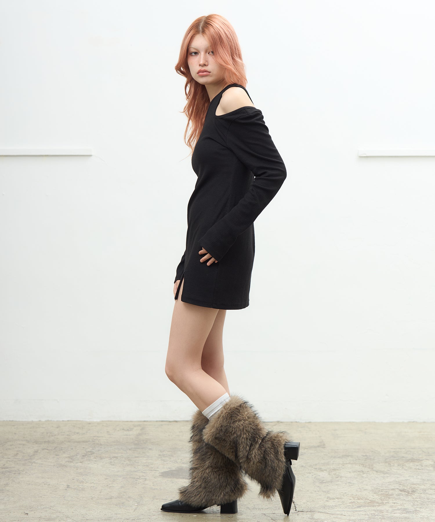 COLOR:BLACK/SIZE:L
