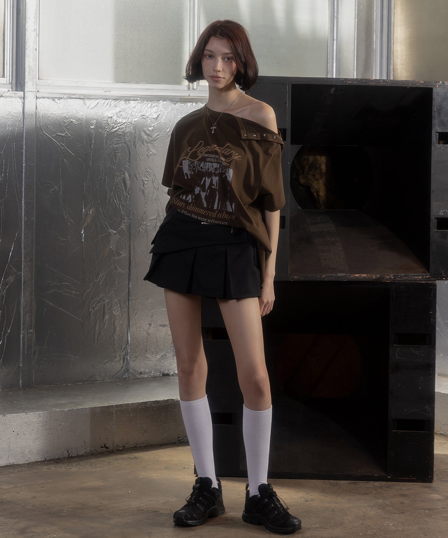 MODEL:172cm/COLOR:BLACK/SIZE:M