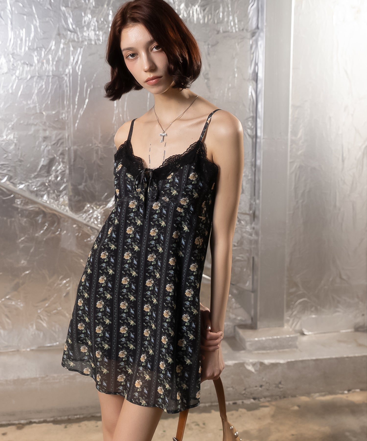 MODEL:172cm/COLOR:BLACK/SIZE:F