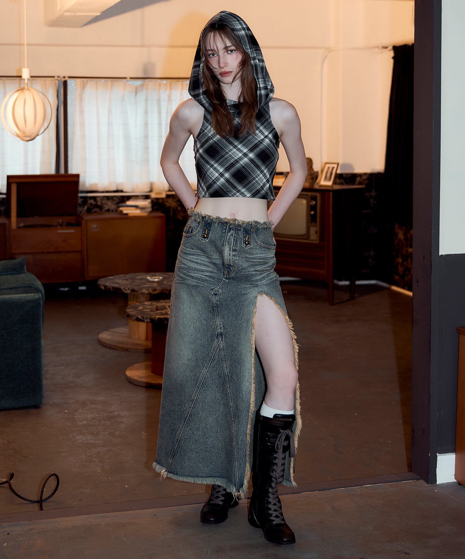 MODEL:174cm/COLOR:BLACK/SIZE:L