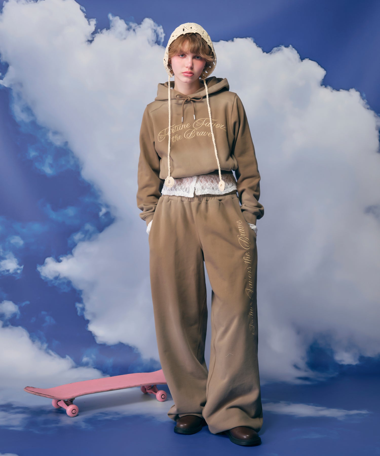 MODEL:170cm/COLOR:BEIGE/SIZE:F