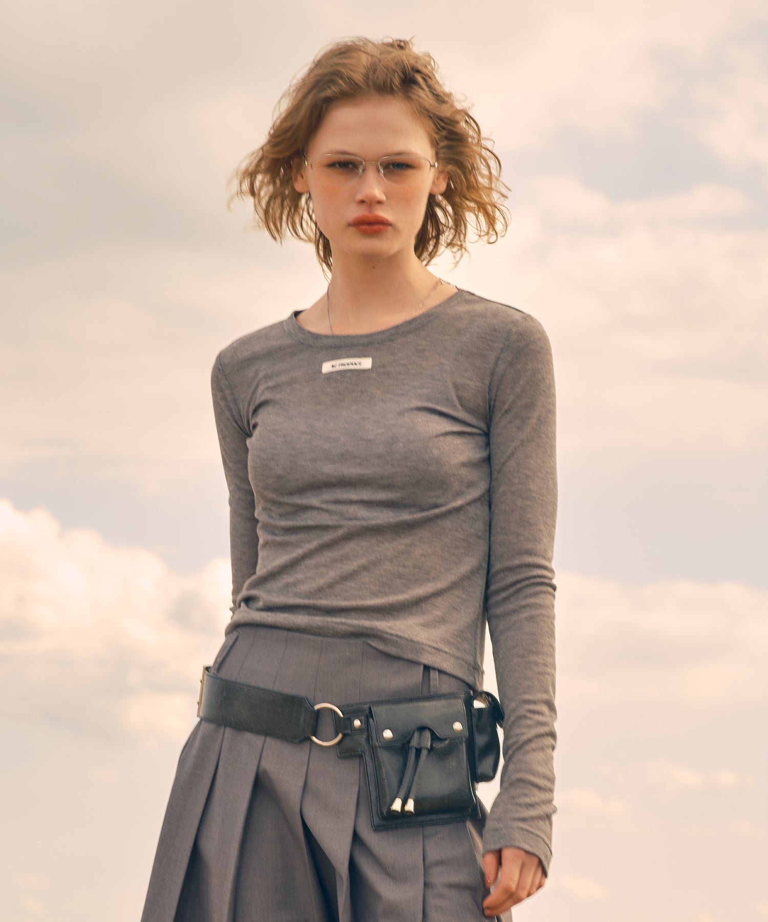 MODEL:173cm/COLOR:GRAY/SIZE:F