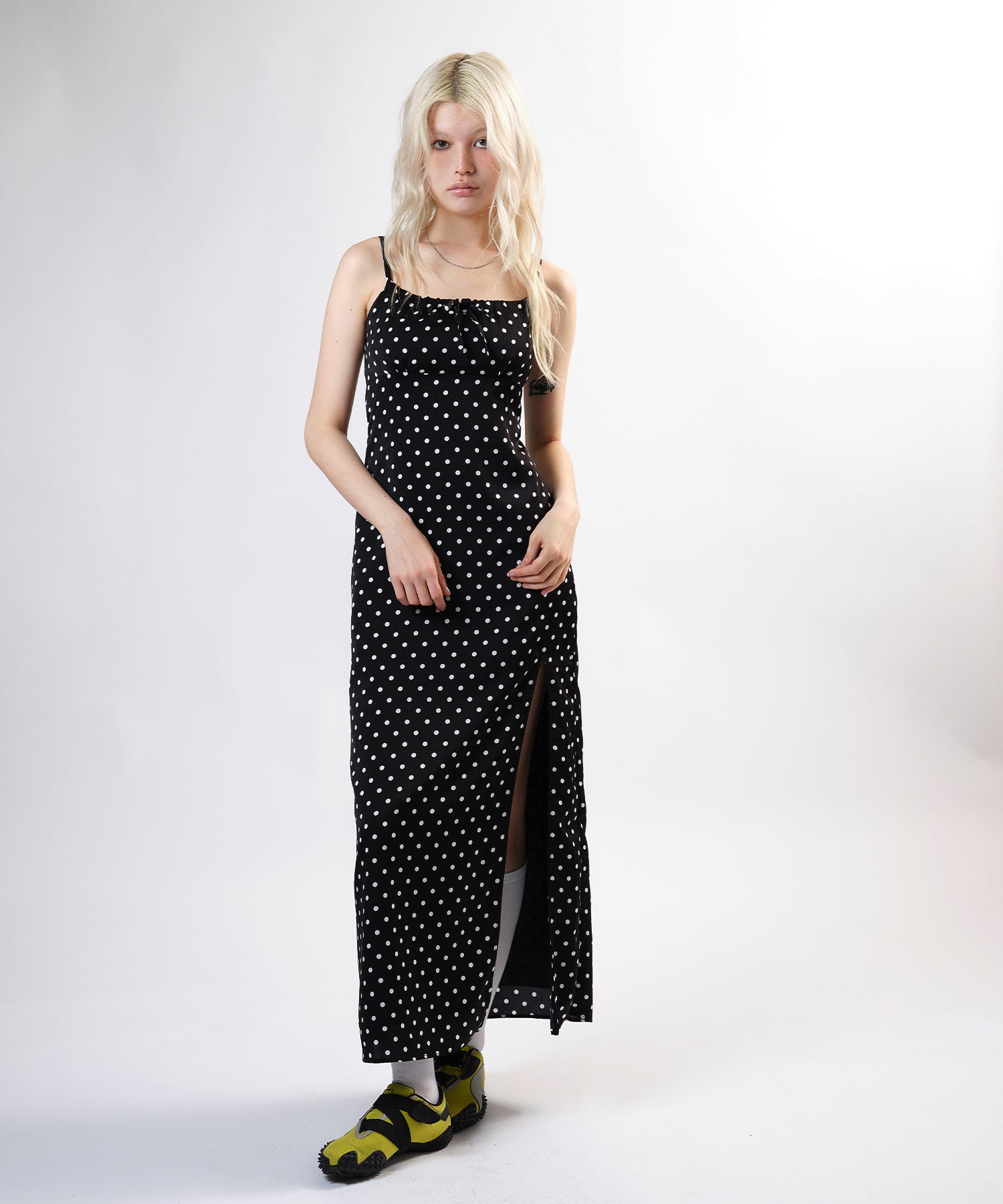 MODEL:170cm/COLOR:BLACK/SIZE:モデルサイズ着用【着丈125cm-133cm】