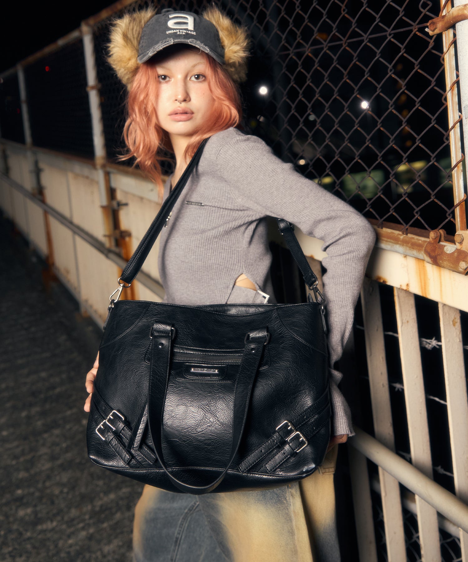 COLOR:BLACK/SIZE:F
