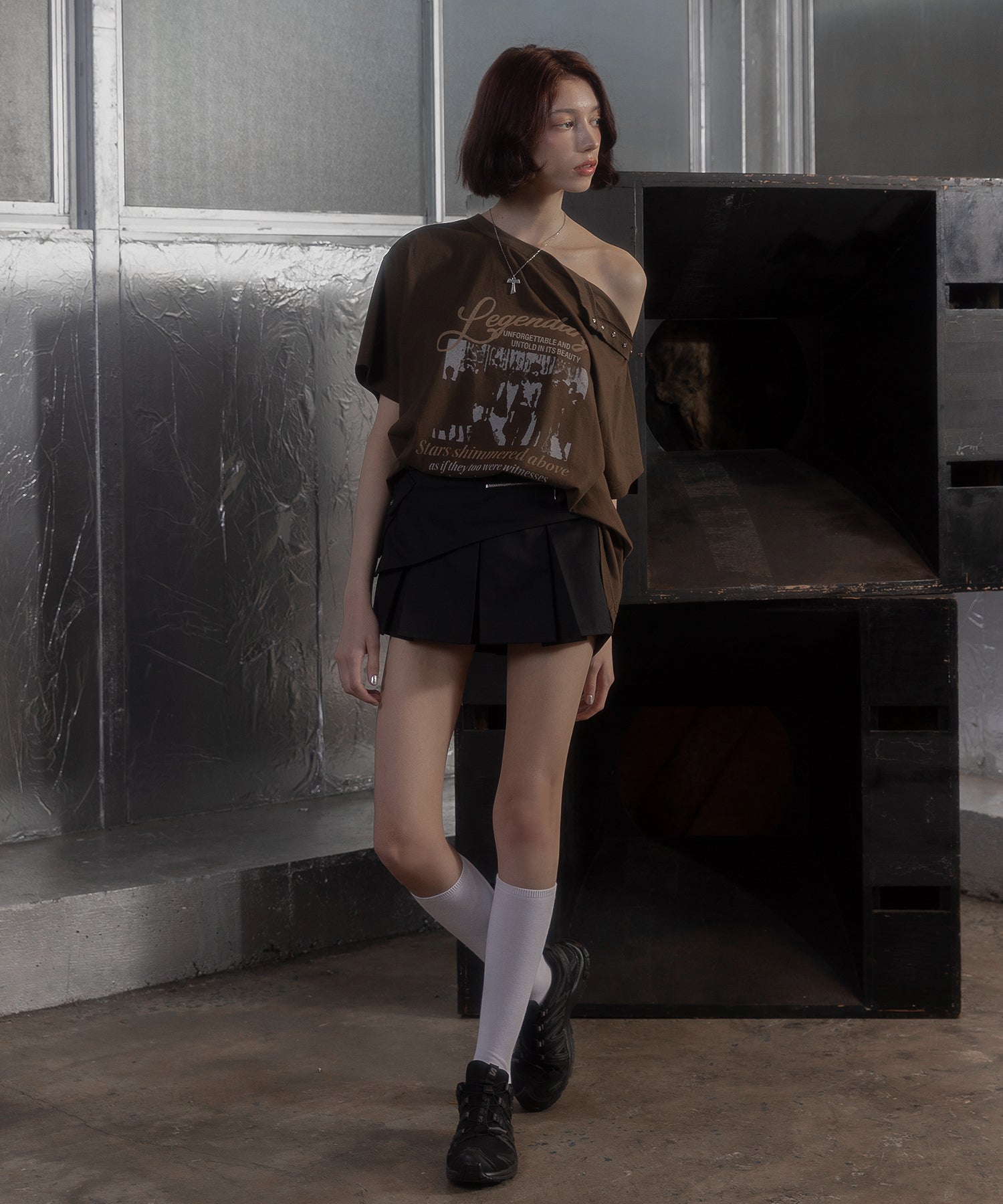 MODEL:172cm/COLOR:BLACK/SIZE:M