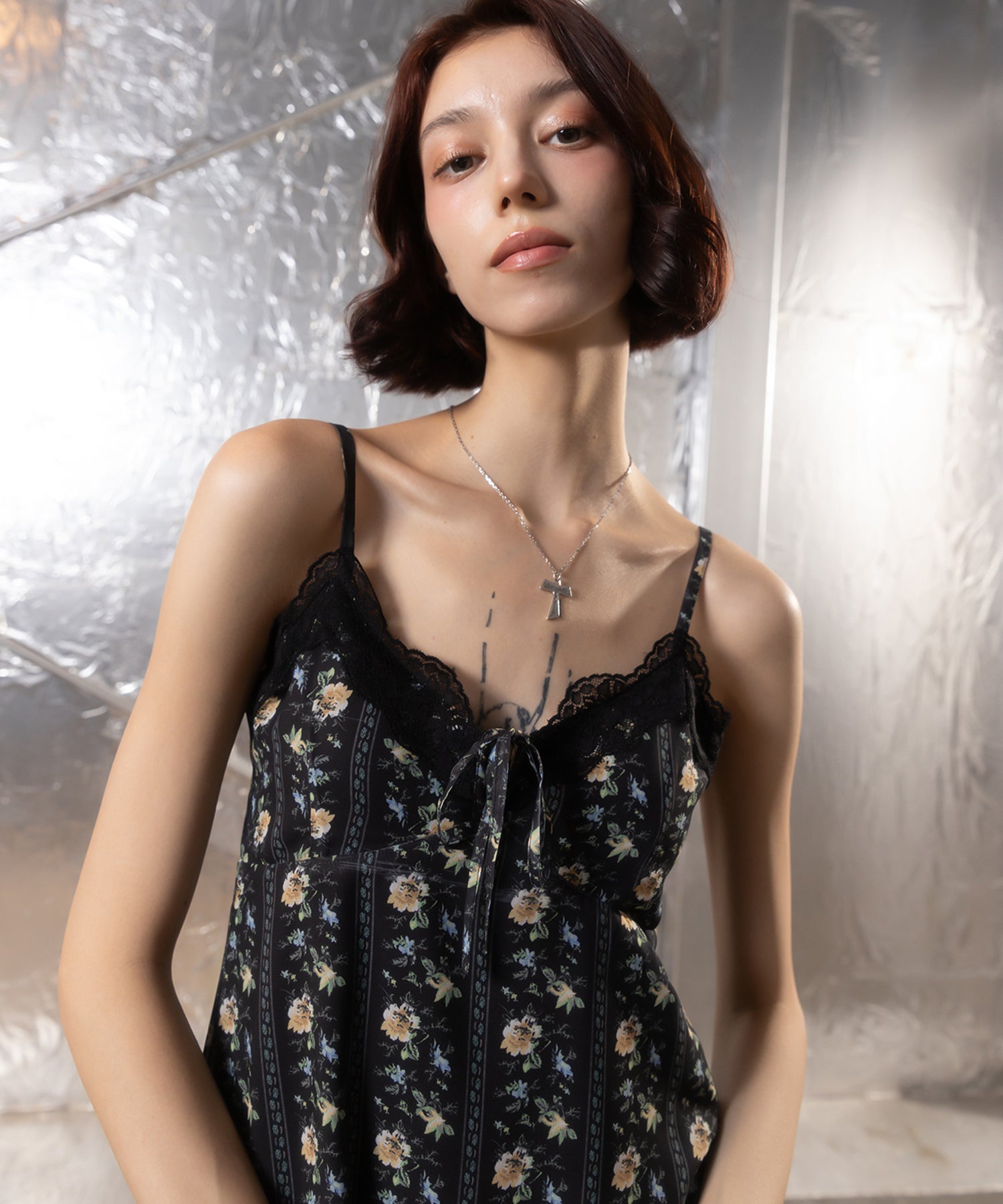 MODEL:172cm/COLOR:BLACK/SIZE:F