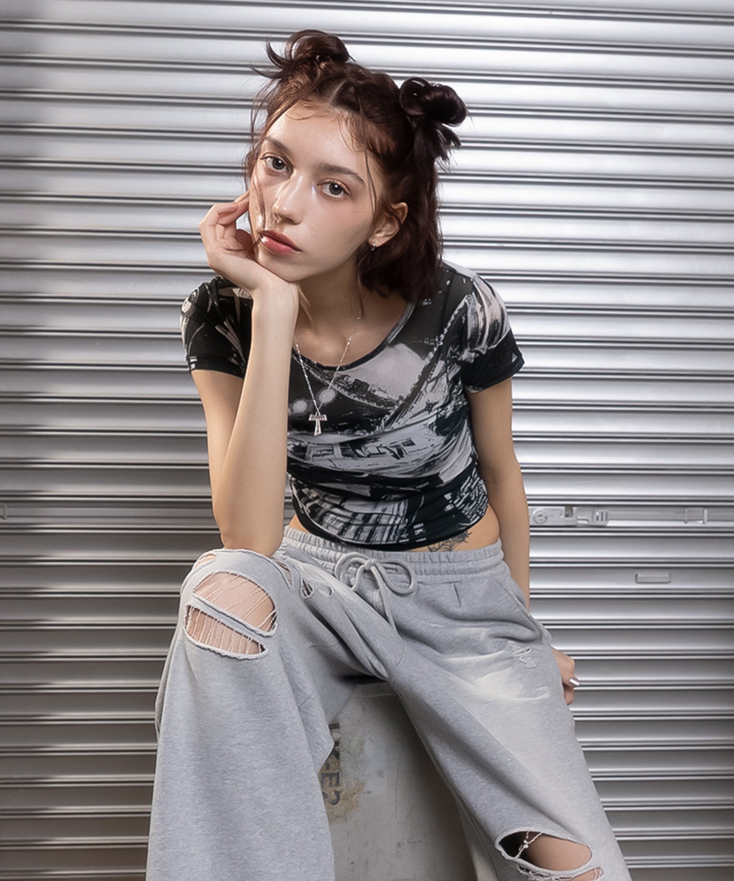 MODEL:172cm/COLOR:BLACK/SIZE:F