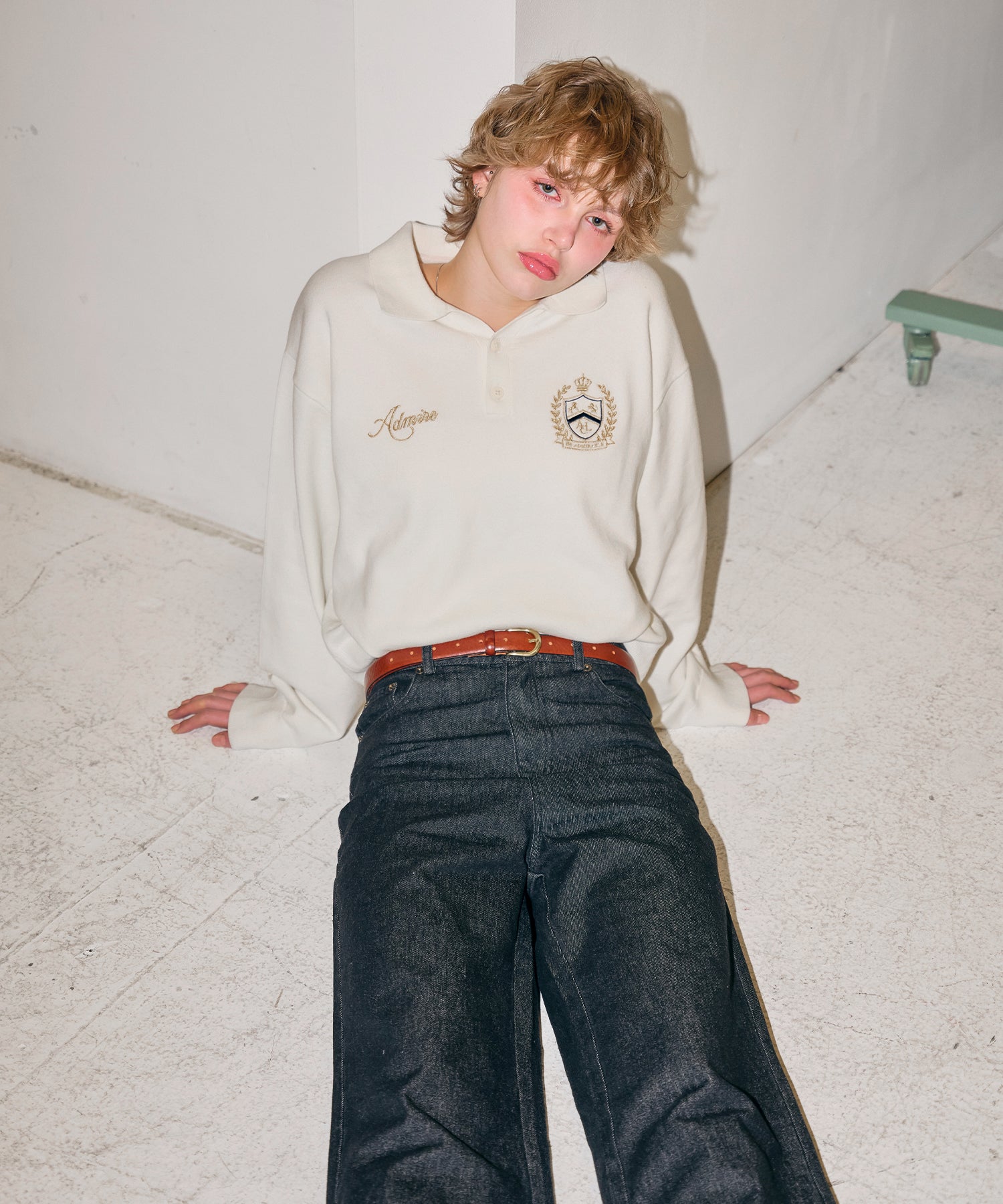 MODEL:170cm/COLOR:WHITE/SIZE:F