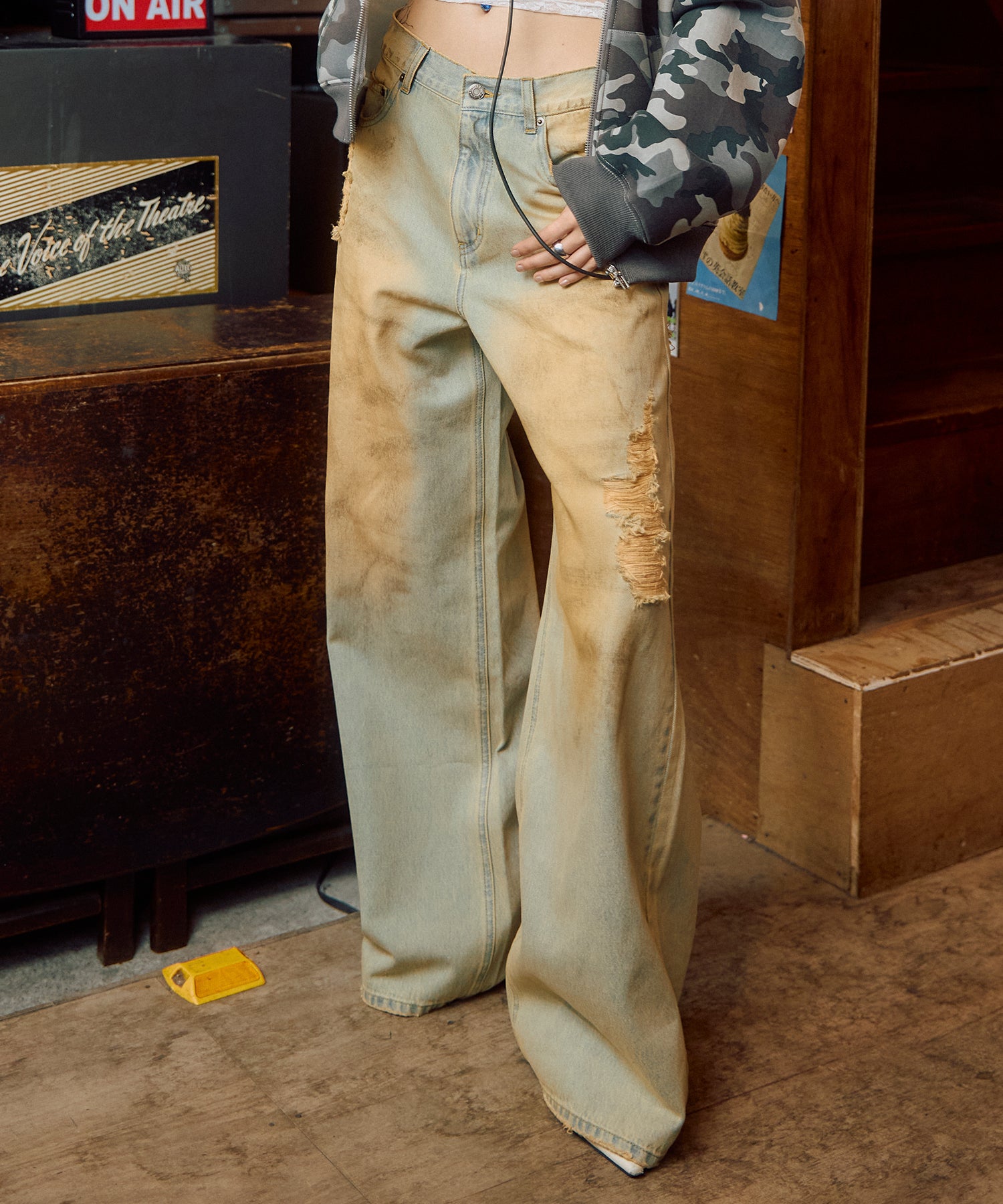 MODEL:170cm/COLOR:LIGHT BLUE/SIZE:26