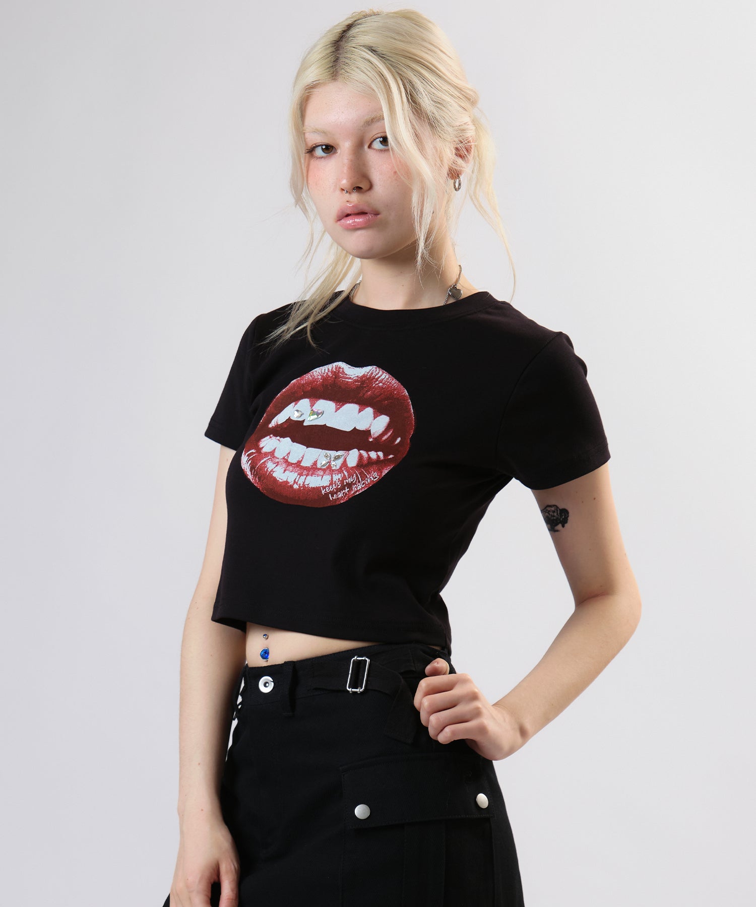 MODEL:170m/COLOR:BLACK/SIZE:F