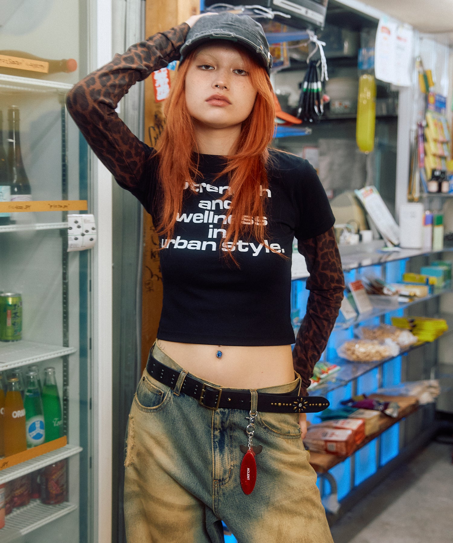 MODEL:170cm/COLOR:BLACK/SIZE:F