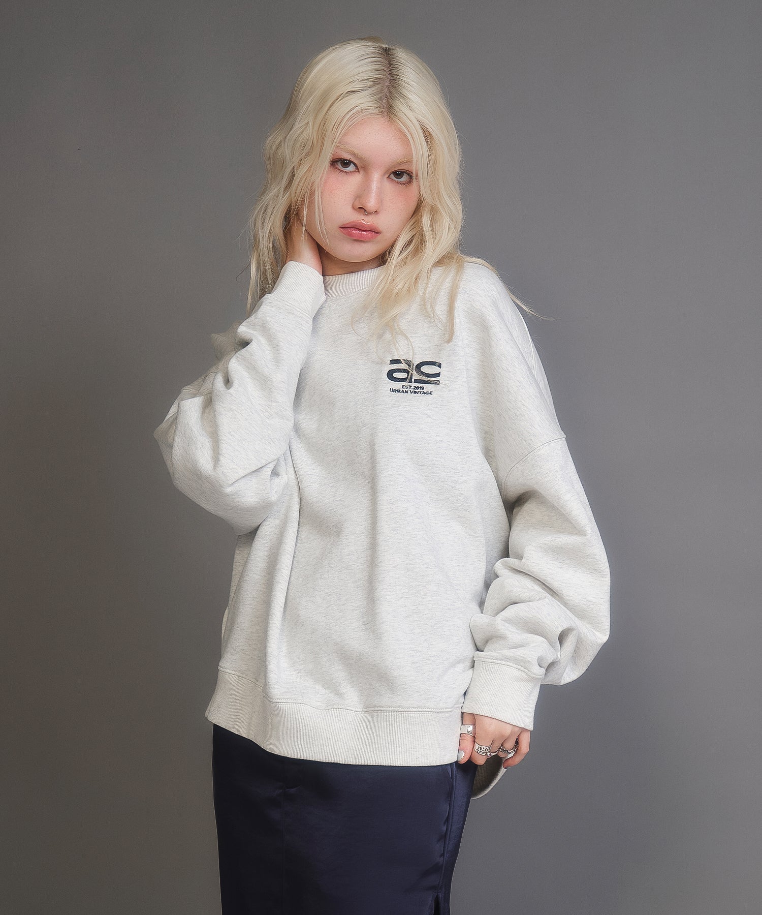 MODEL:170cm/COLOR:WHITE/SIZE:F