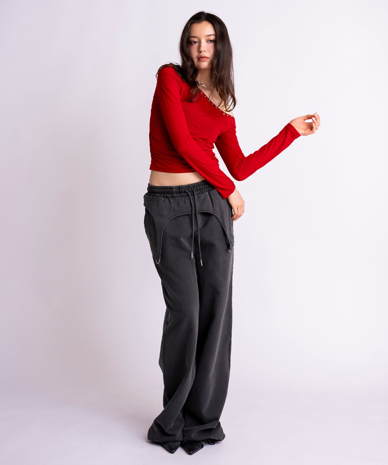 MODEL:171cm/COLOR:BLACK/SIZE:M