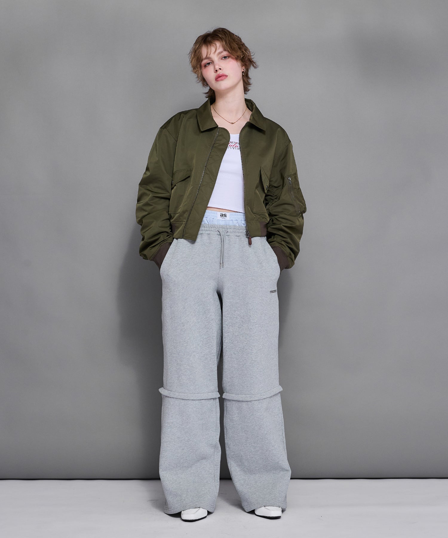 MODEL:170cm/COLOR:KHAKI/SIZE:F