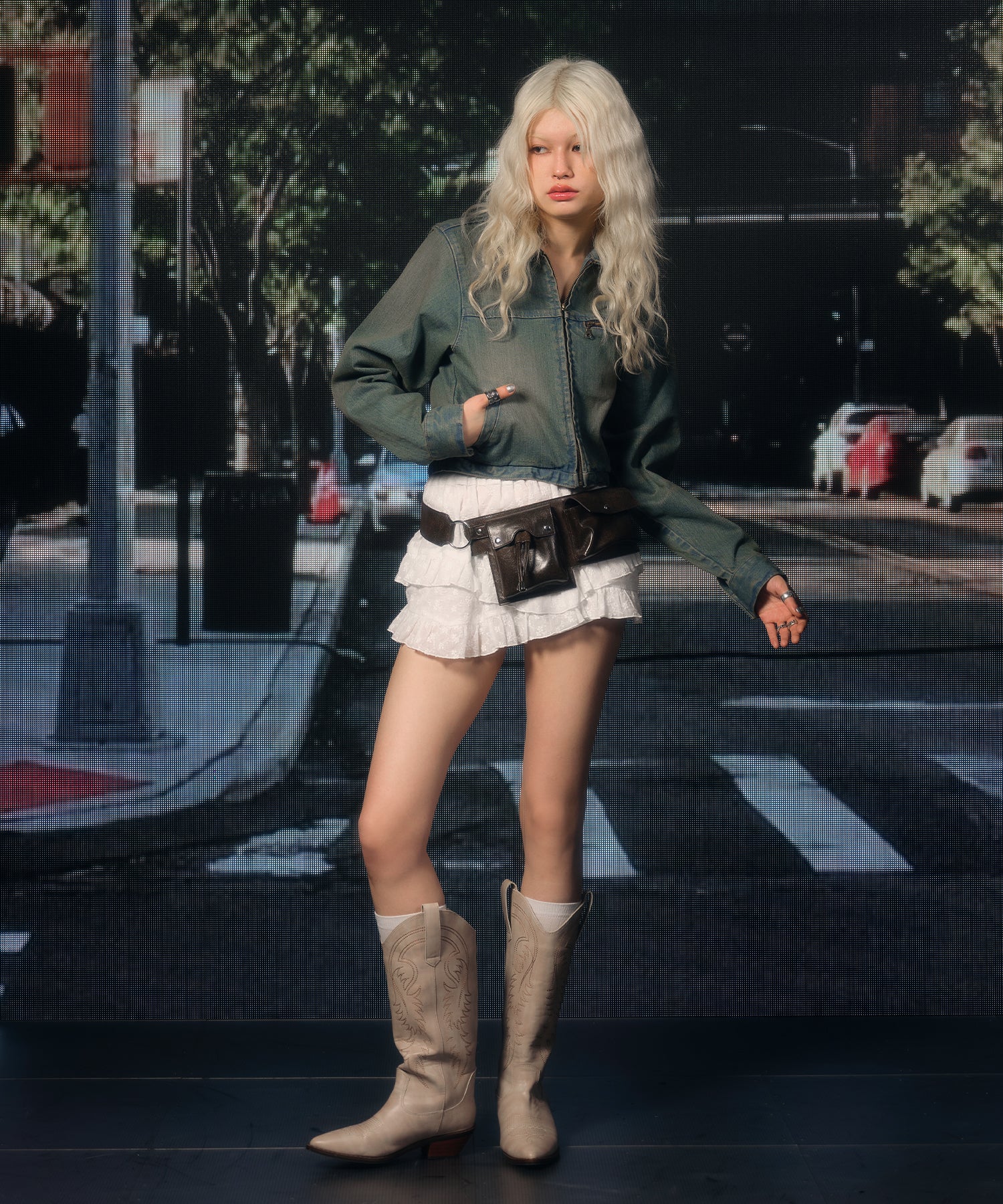 MODEL:170cm/COLOR:WHITE/SIZE:F