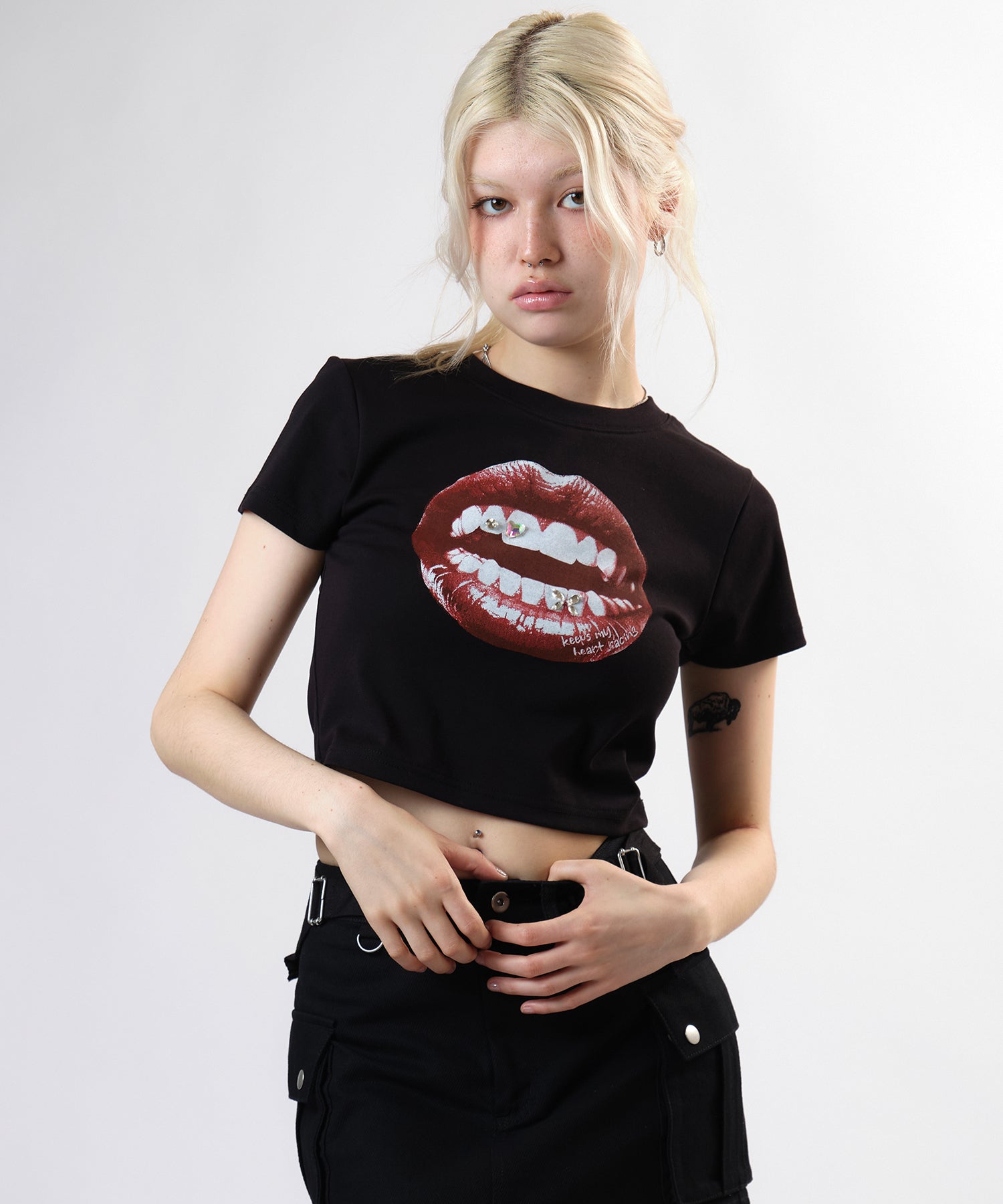 MODEL:170m/COLOR:BLACK/SIZE:F