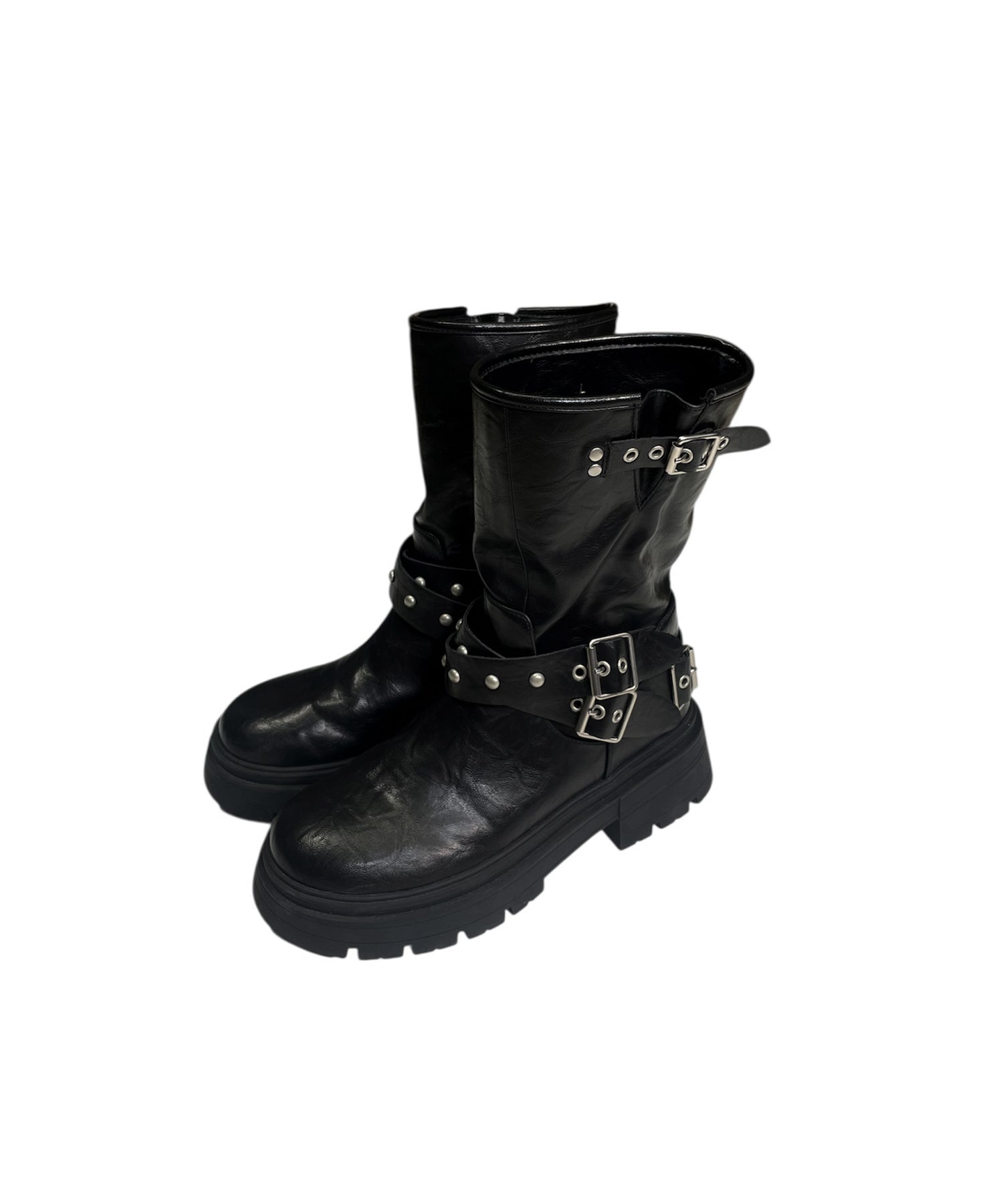 バックルベルトミドルブーツ