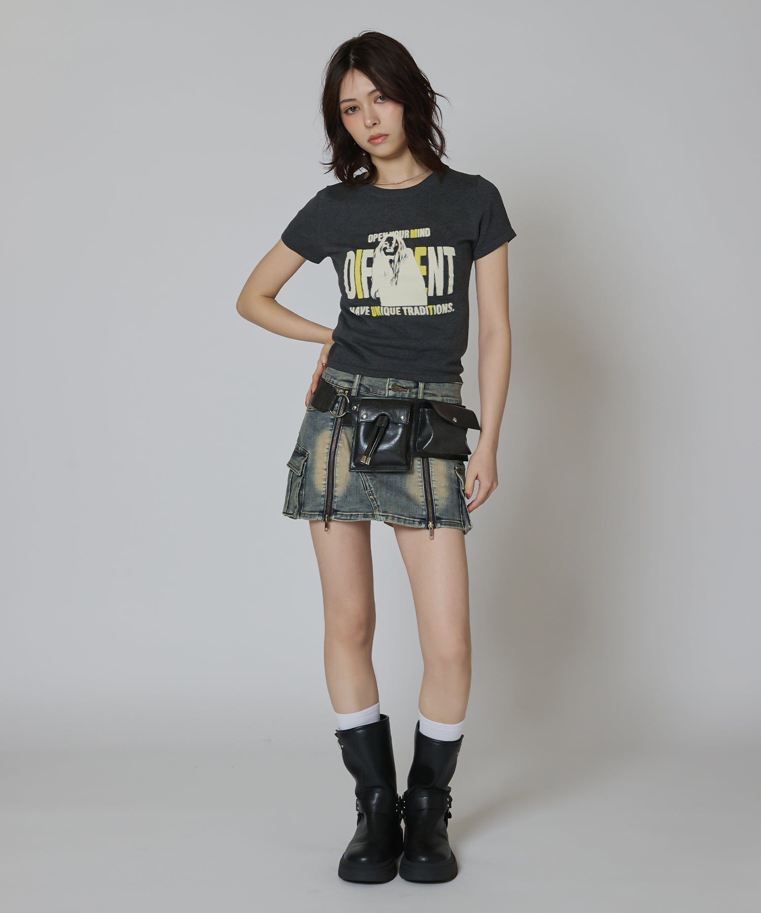 MODEL:163cm/COLOR:DARK GRAY/SIZE:F