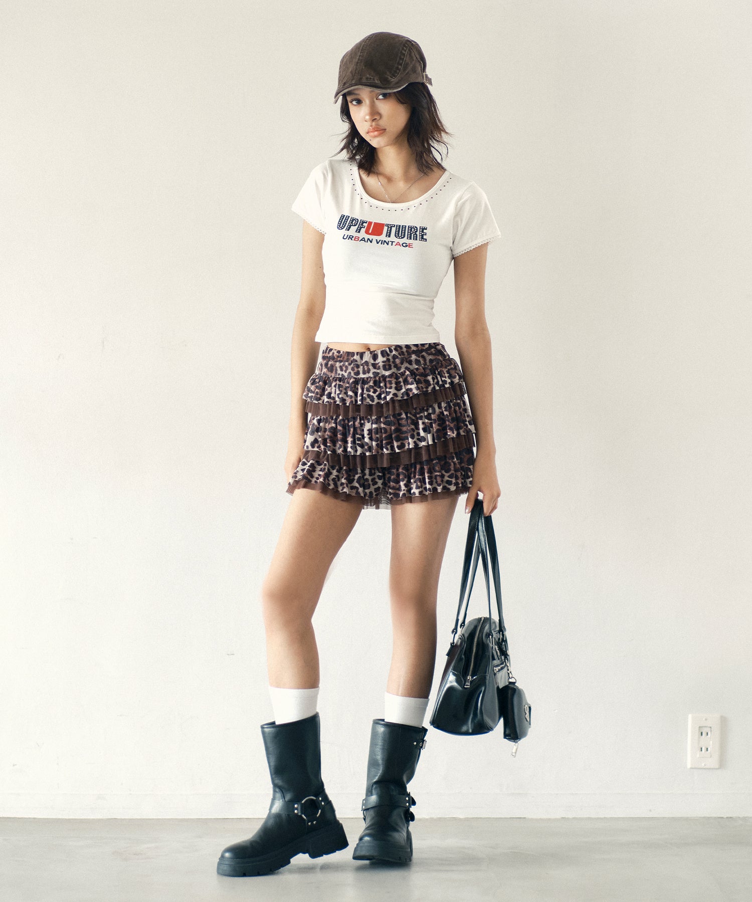 MODEL:170cm/COLOR:WHITE/SIZE:F