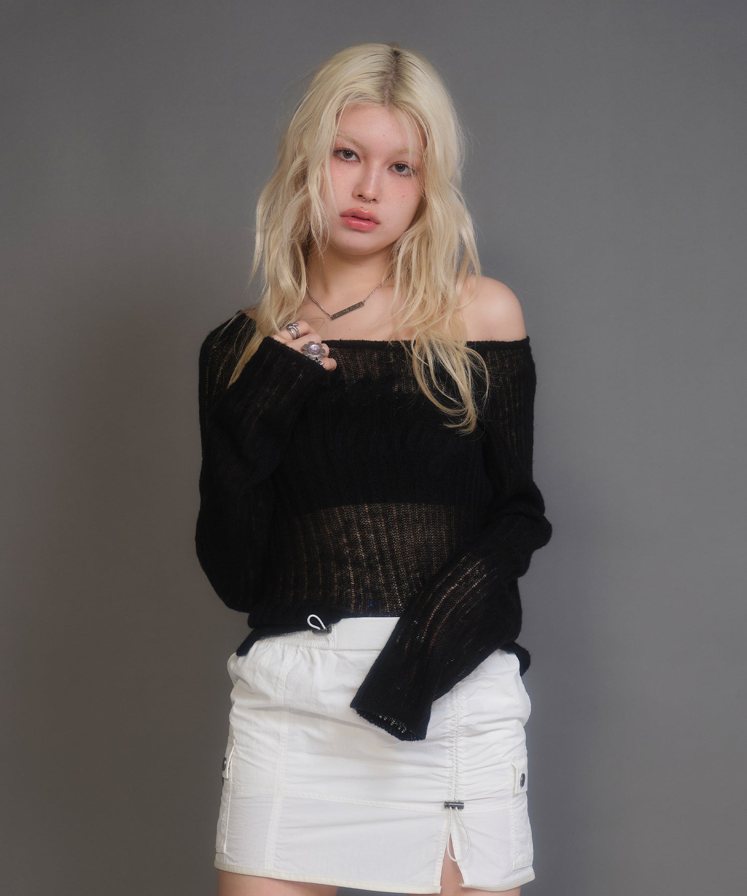 MODEL:170cm/COLOR:BLACK/SIZE:F