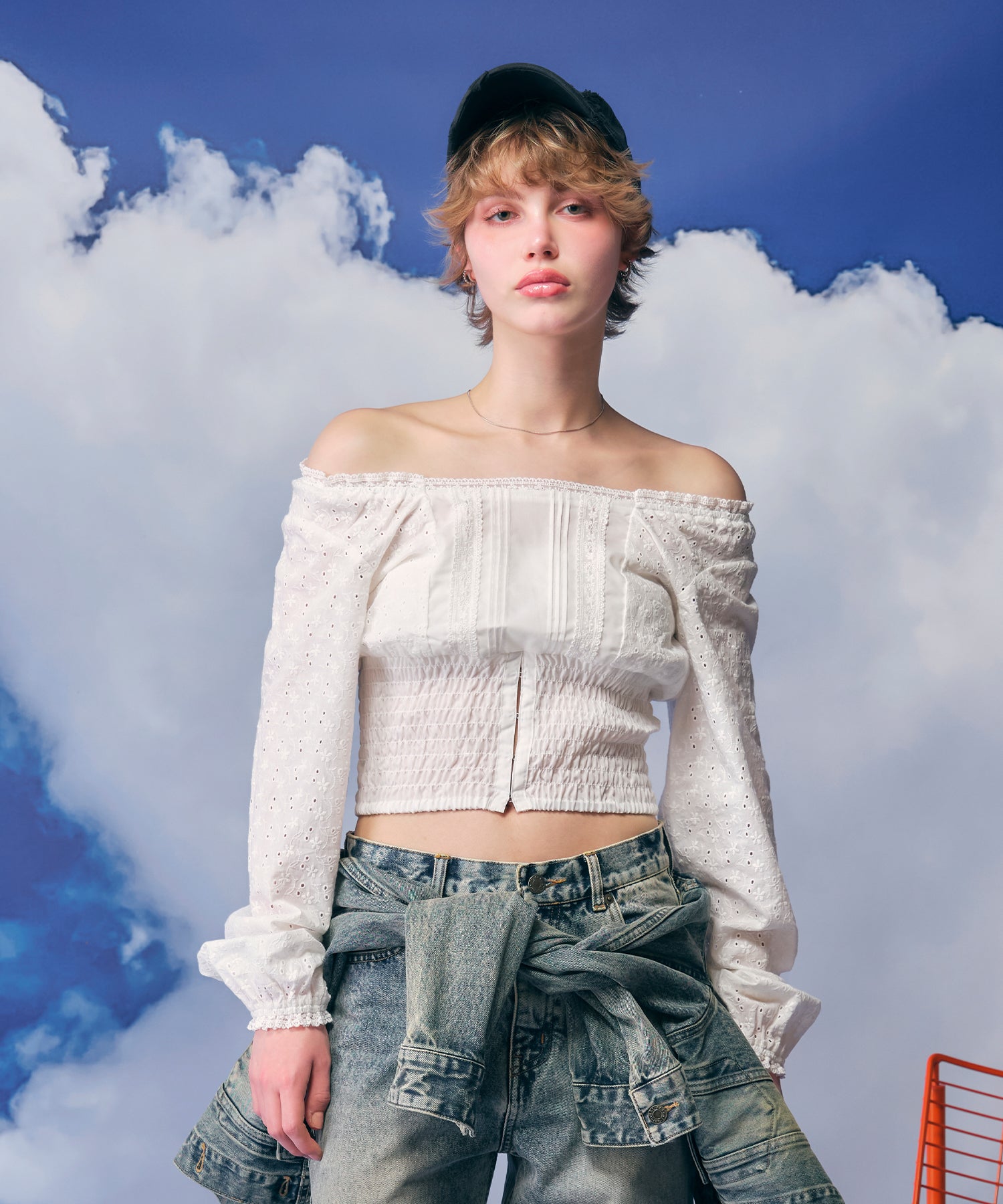 MODEL:170cm/COLOR:WHITE/SIZE:F