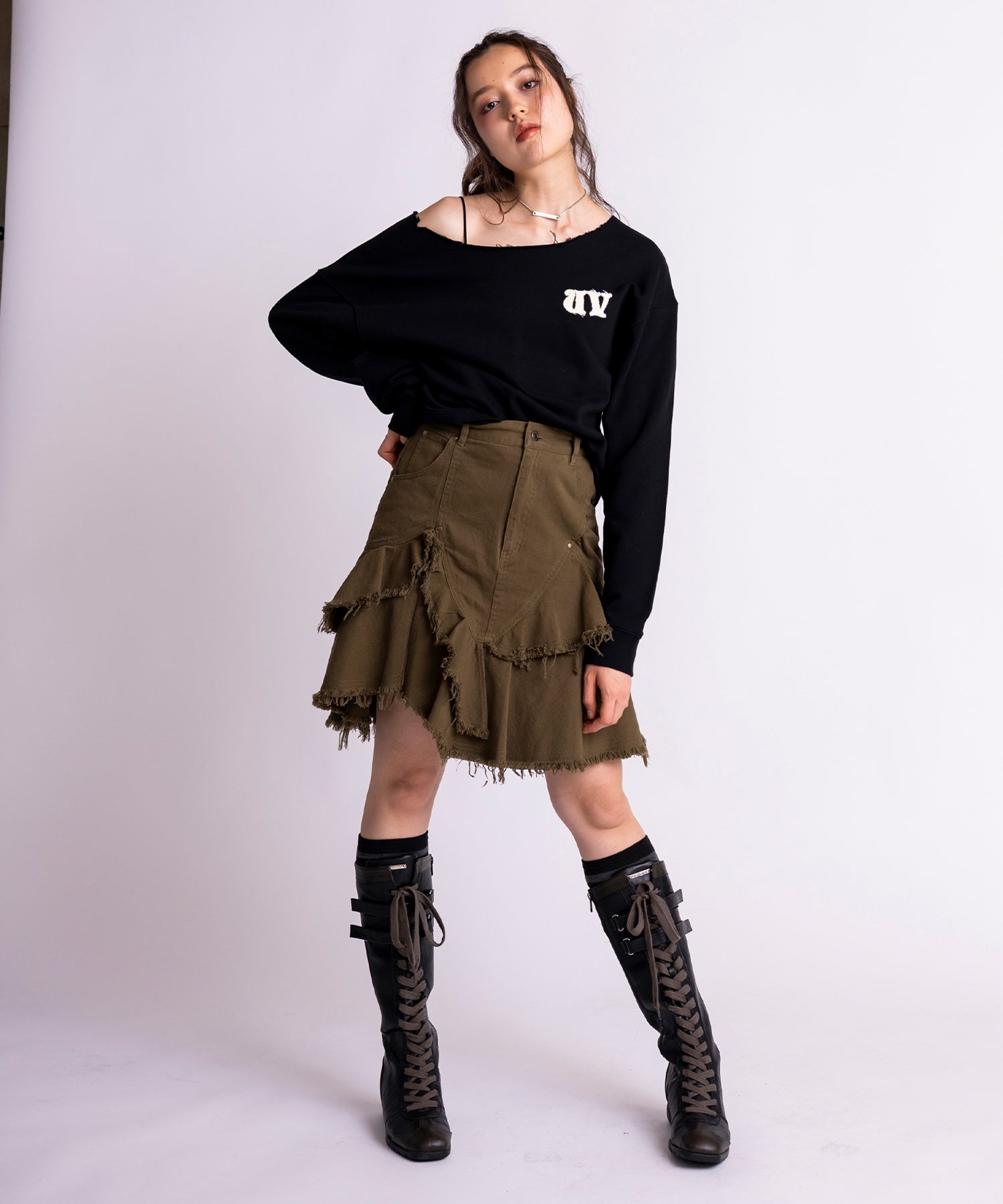 MODEL:171cm/COLOR:KHAKI/SIZE:S