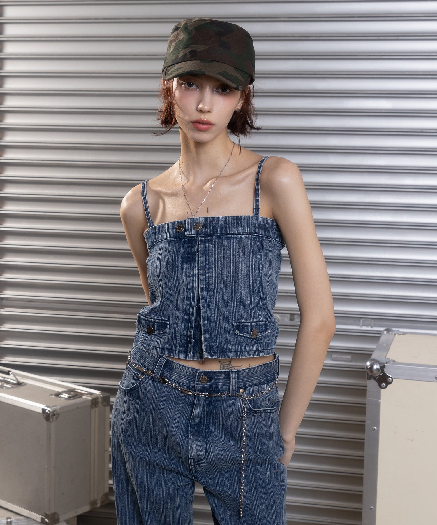 MODEL:172cm/COLOR:LIGHT BLUE/SIZE:F