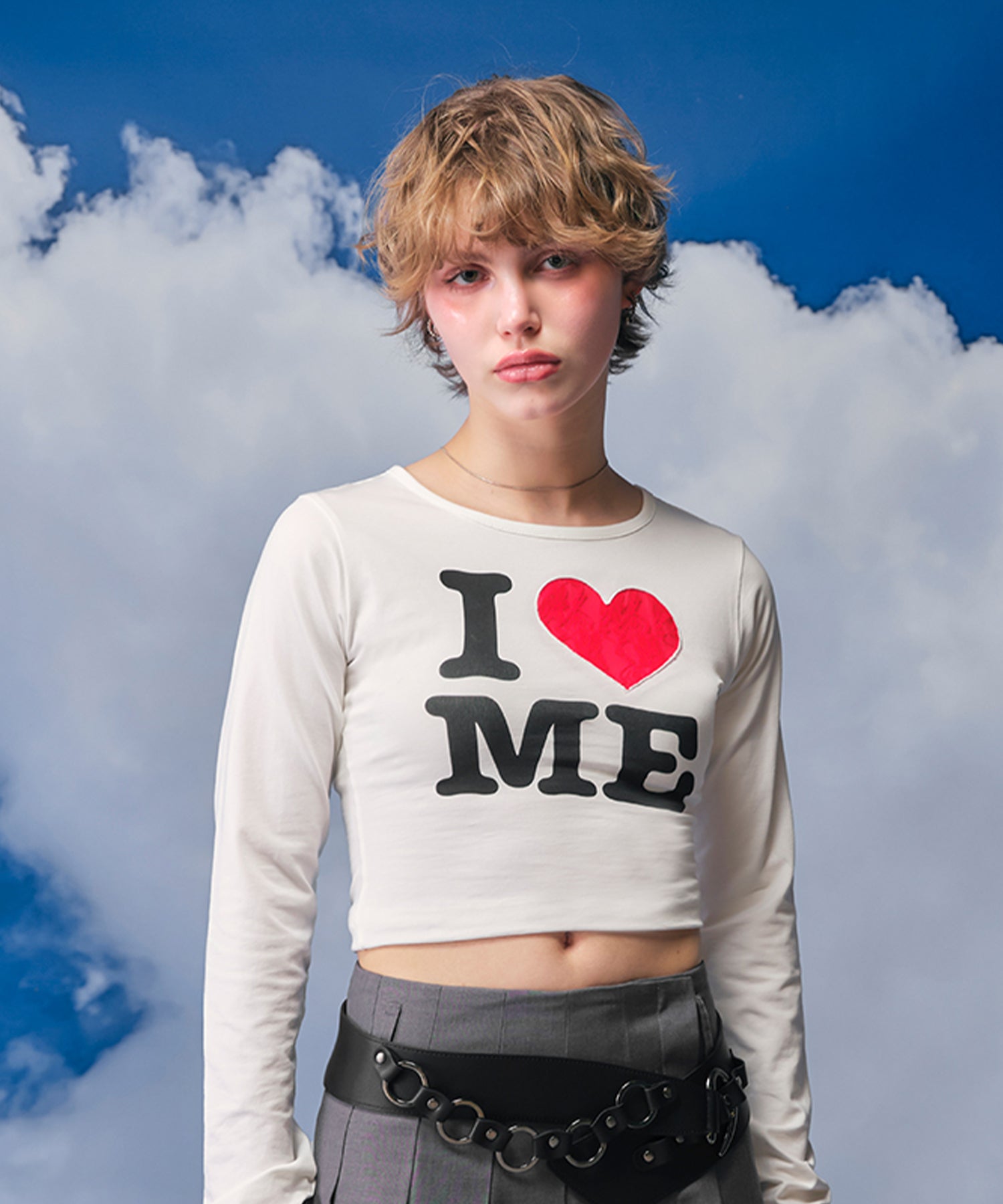 MODEL:170cm/COLOR:WHITE/SIZE:F