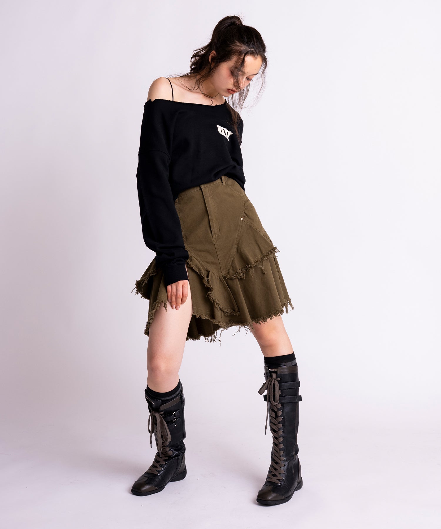 MODEL:171cm/COLOR:KHAKI/SIZE:S