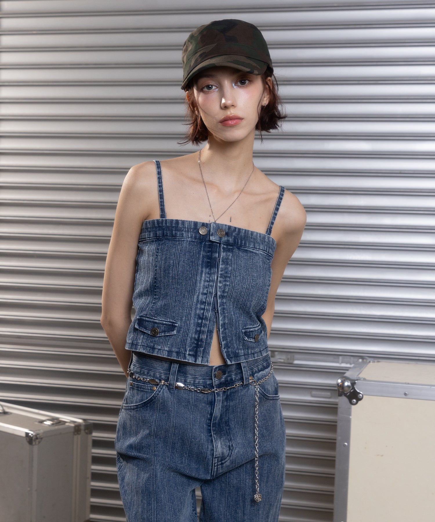 MODEL:172cm/COLOR:LIGHT BLUE/SIZE:F