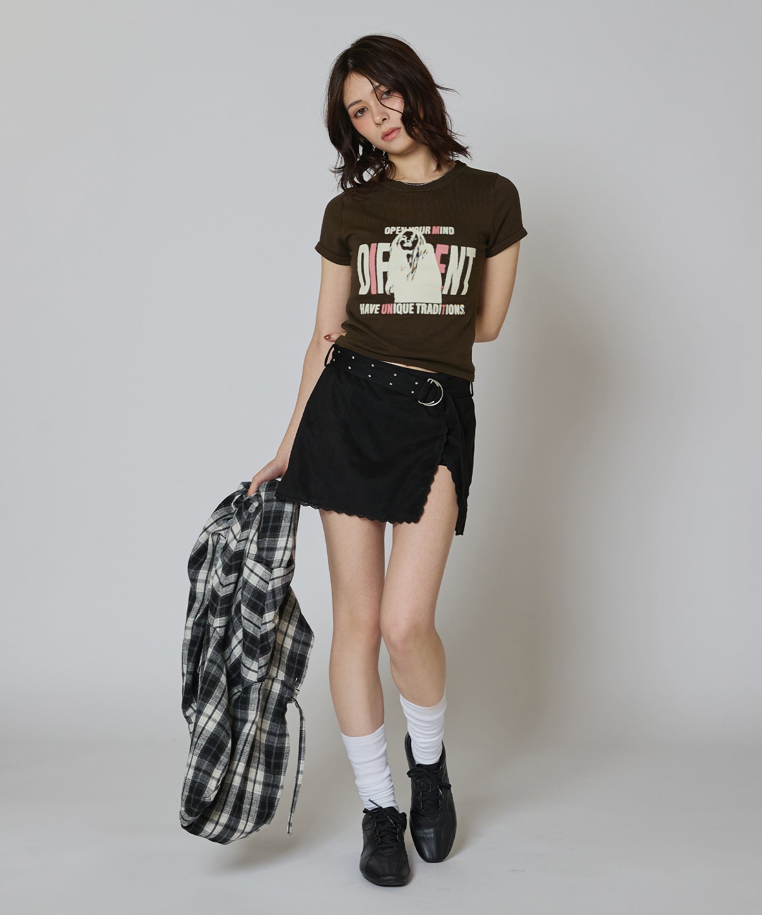 MODEL:163cm/COLOR:KHAKI/SIZE:F