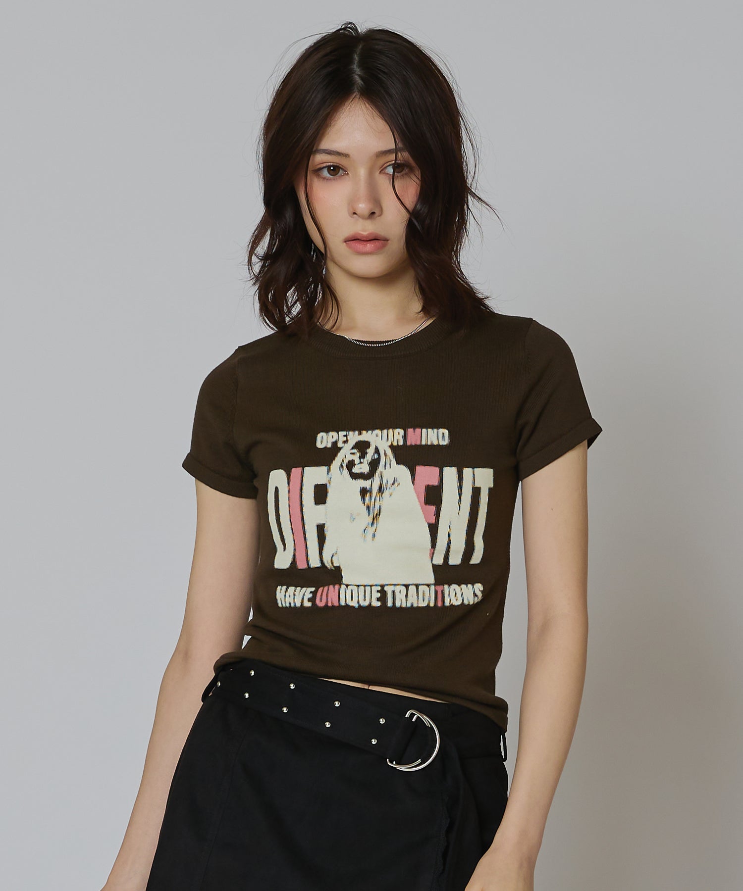 MODEL:163cm/COLOR:KHAKI/SIZE:F