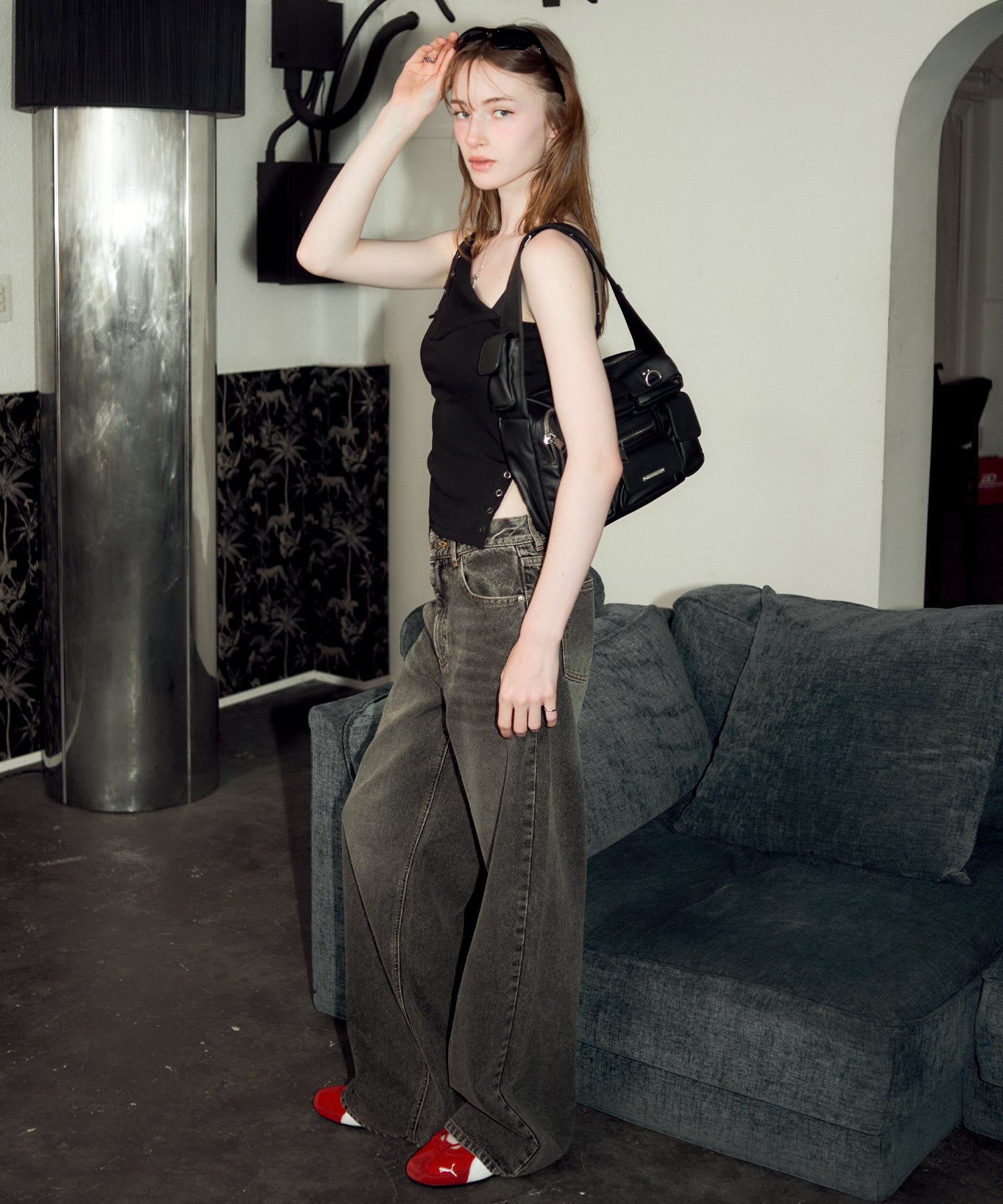 MODEL:174cm/COLOR:BLACK/SIZE:F