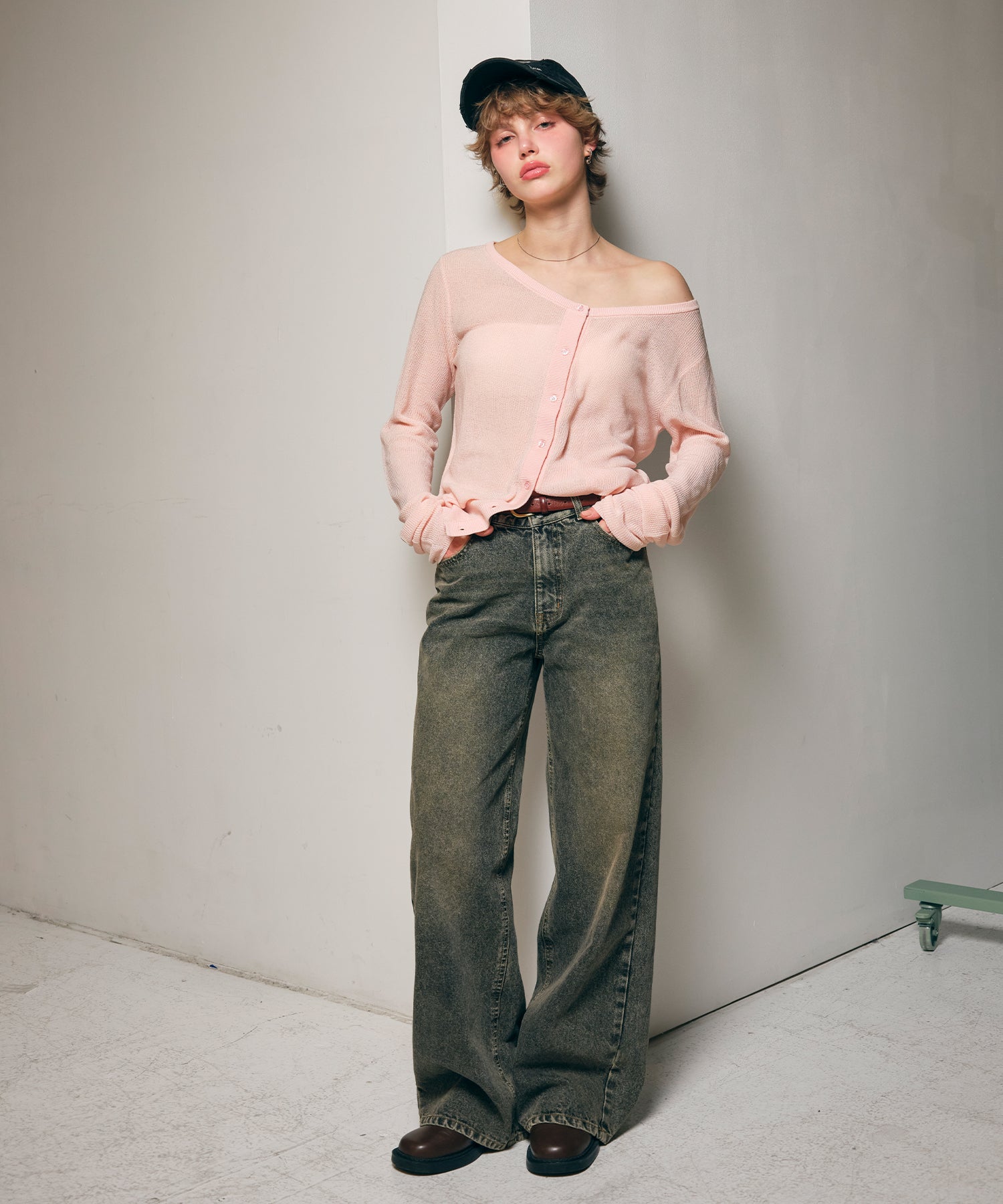 MODEL:170cm/COLOR:LIGHT PINK/SIZE:F