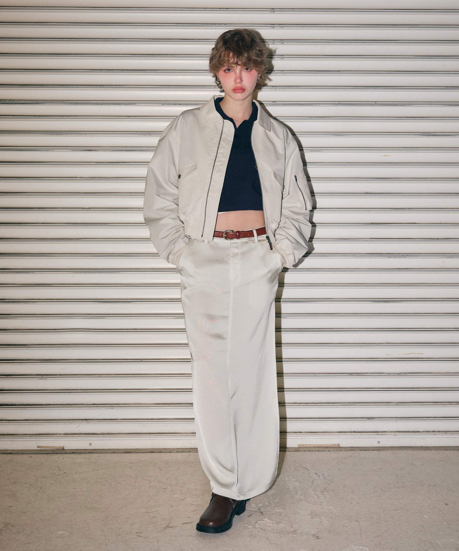 MODEL:170cm/COLOR:WHITE/SIZE:F