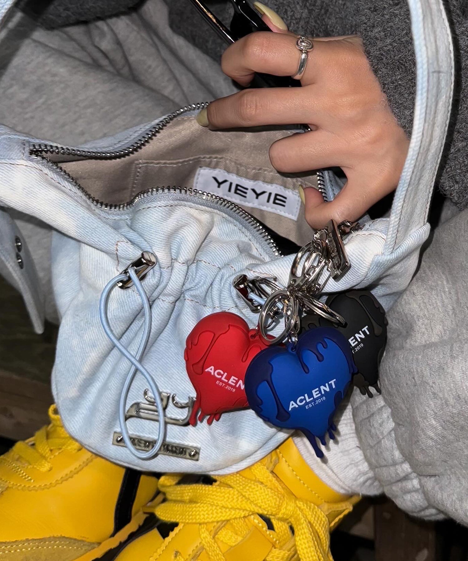 ドリップハートラバーキーホルダー