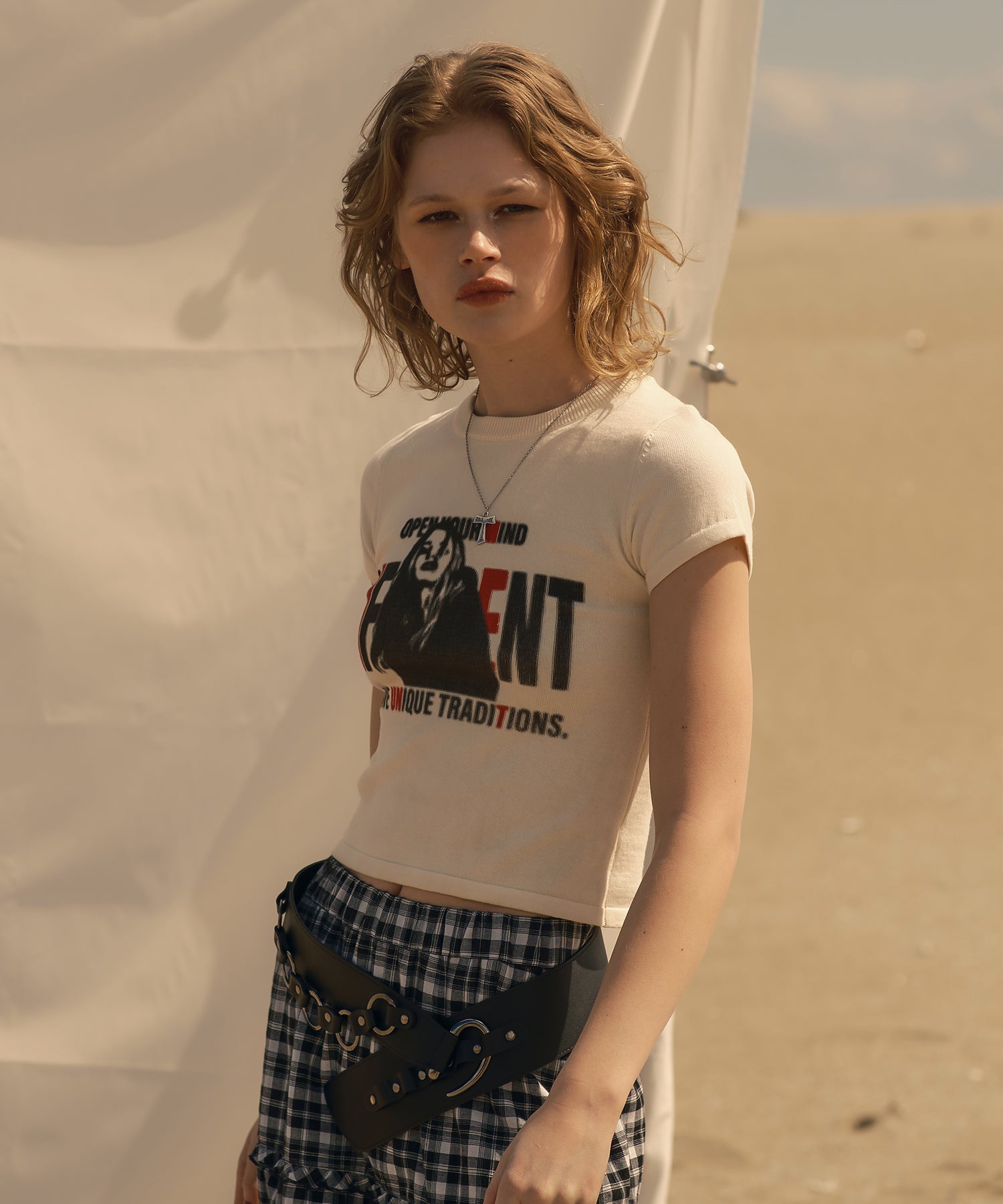 MODEL:173cm/COLOR:IVORY/SIZE:F