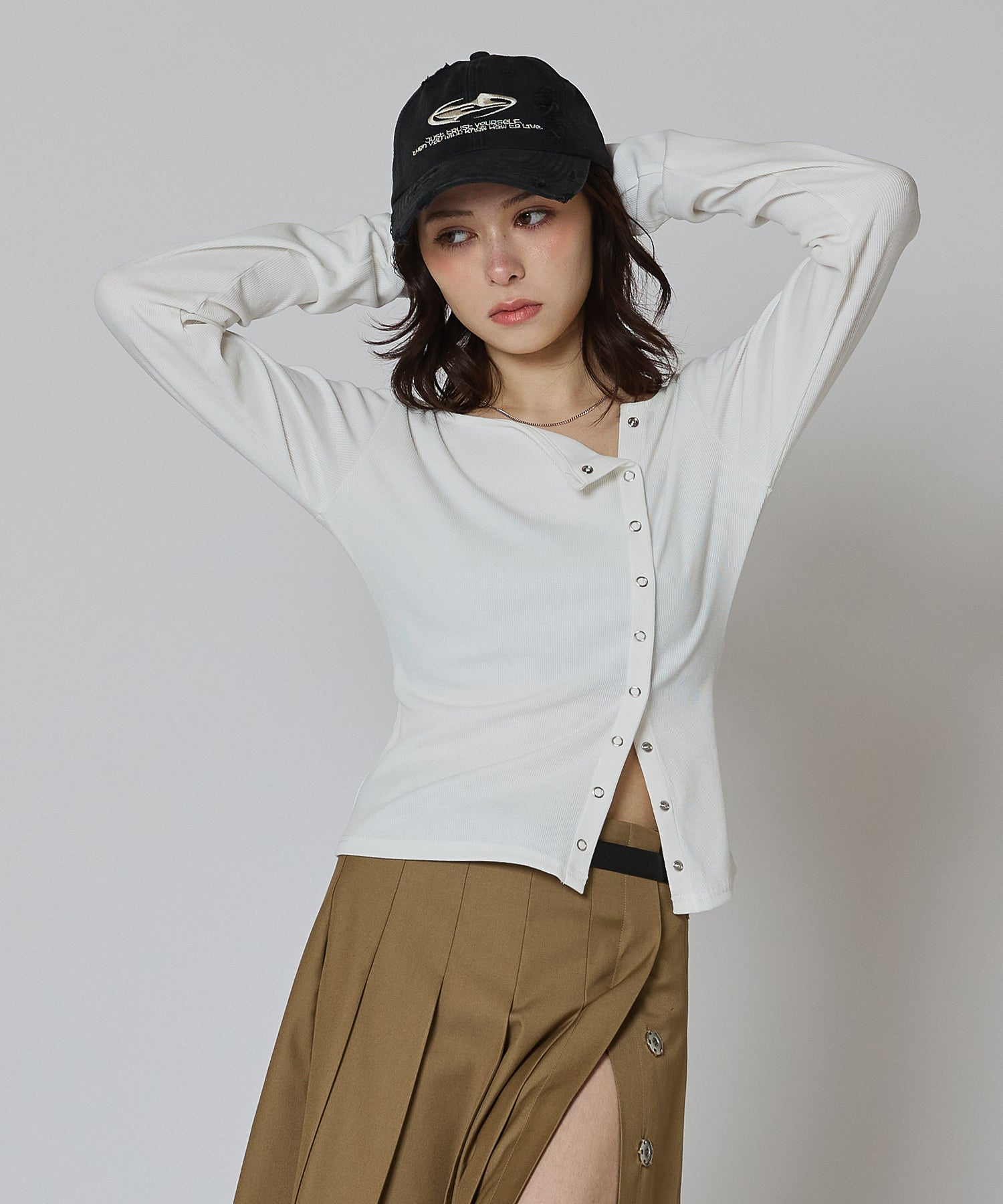 MODEL:163cm/COLOR:WHITE/SIZE:F