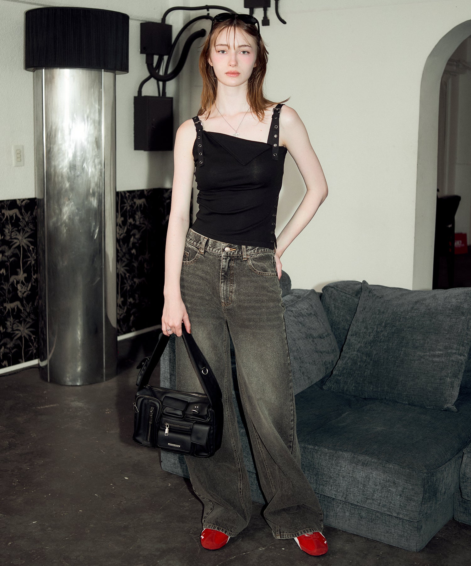 MODEL:174cm/COLOR:BLACK/SIZE:F