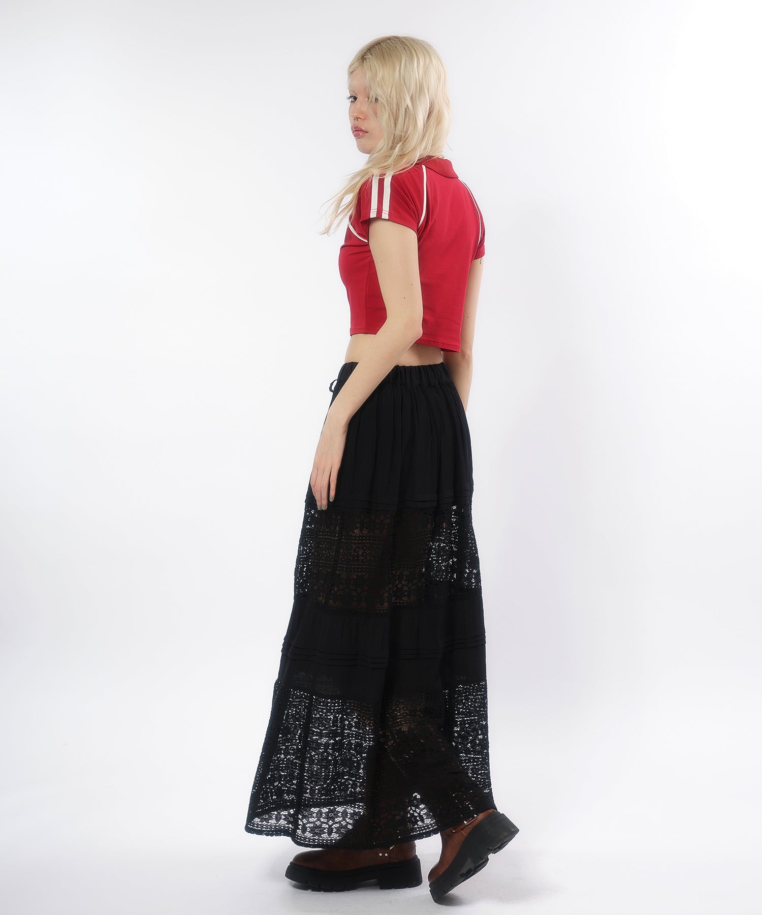 MODEL:170cm/COLOR:RED/SIZE:F